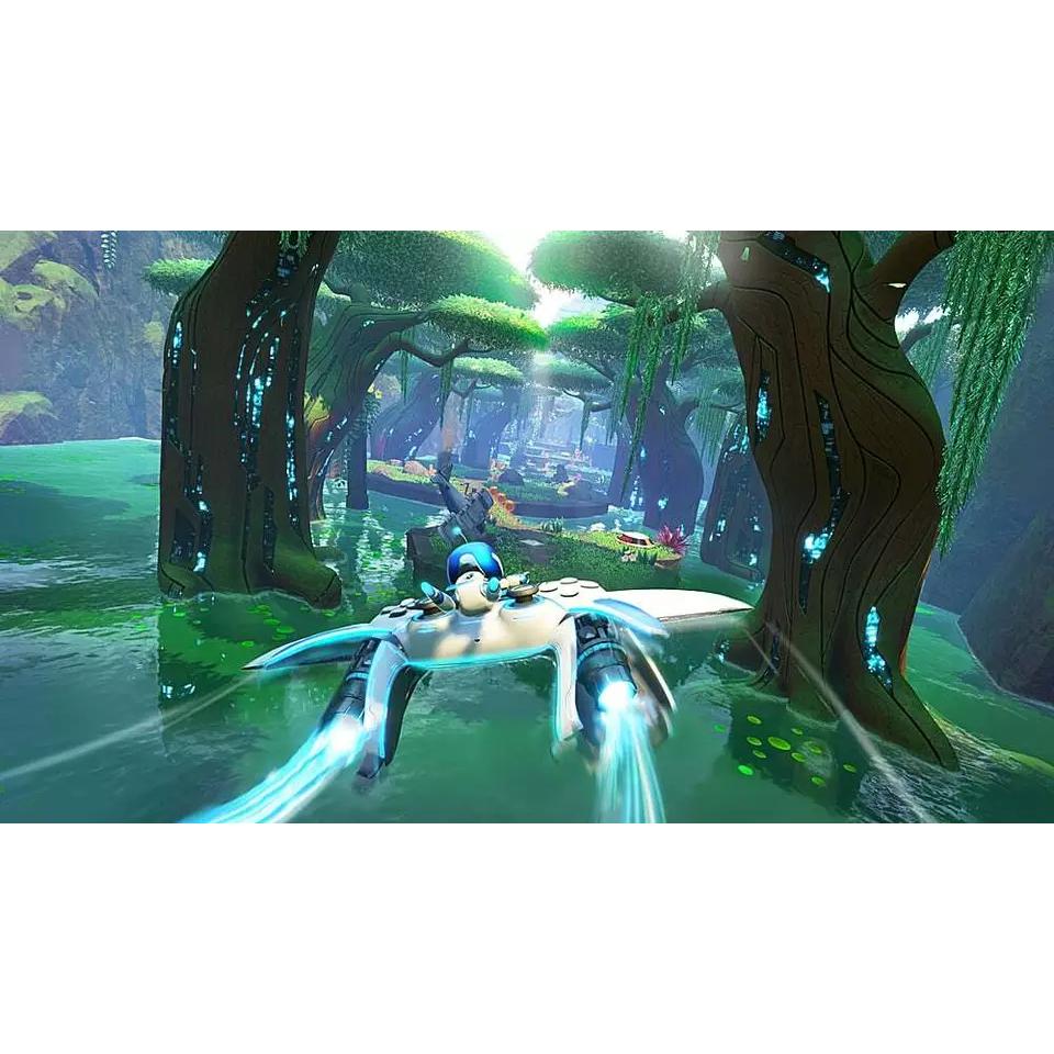 Astro Bot - PlayStation 5 - PlayStation 5 Refurbished - View 3 - Sony