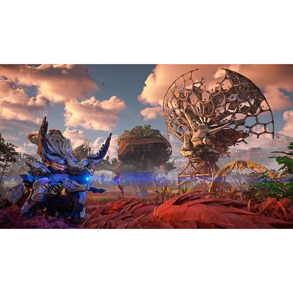 Horizon Forbidden West Complete Edition - PlayStation 5 - PlayStation 5 Refurbished - View 3 - Sony