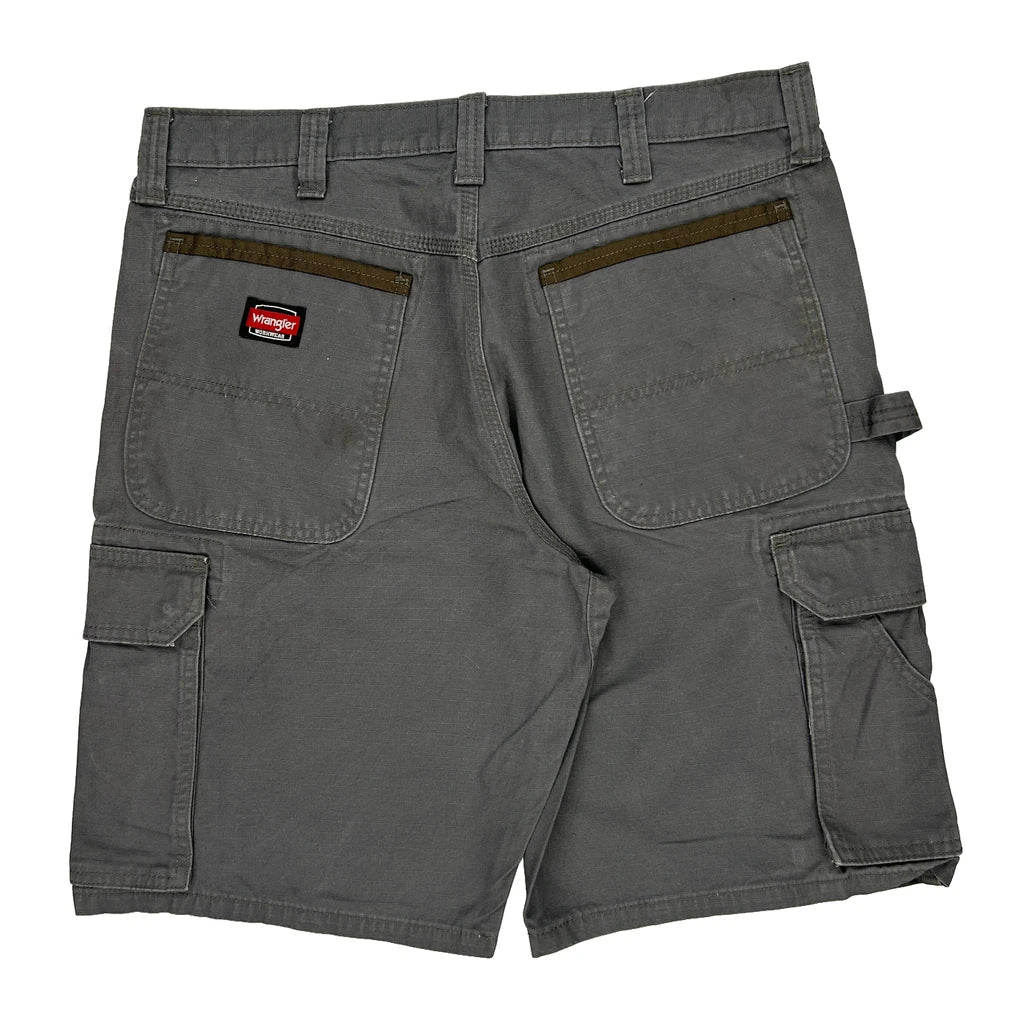 Wrangler Cargo Shorts - 35W 11L Grey Cotton Refurbished - Thrifted (note: this is a term often used to describe second- refurbished available on Cerqular