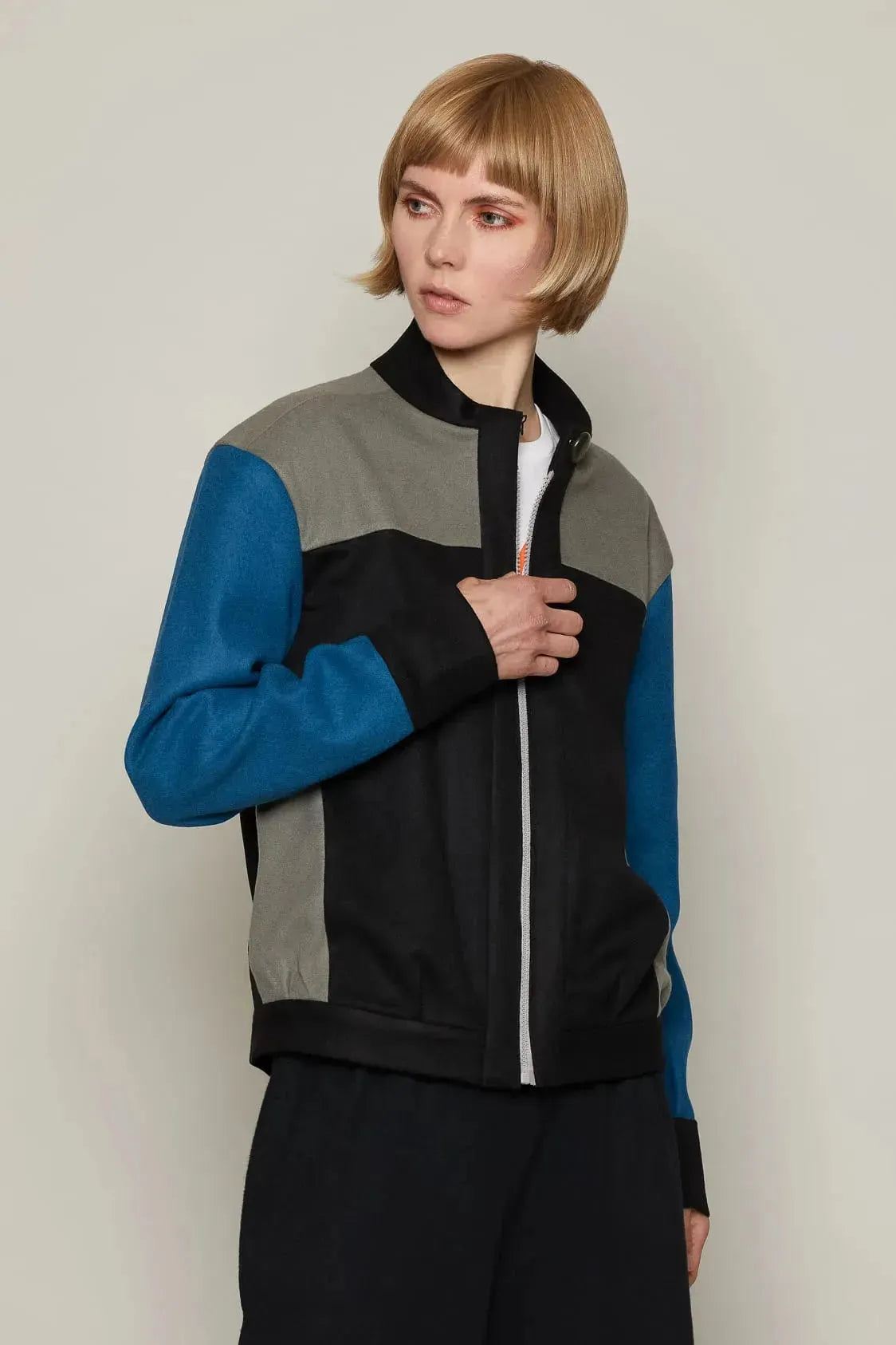 Buy Tirpitz Jacket | size: L Refurbished - $288.00 Tirpitz Jacket | size: L Refurbished - N/A refurbished available on Cerqular