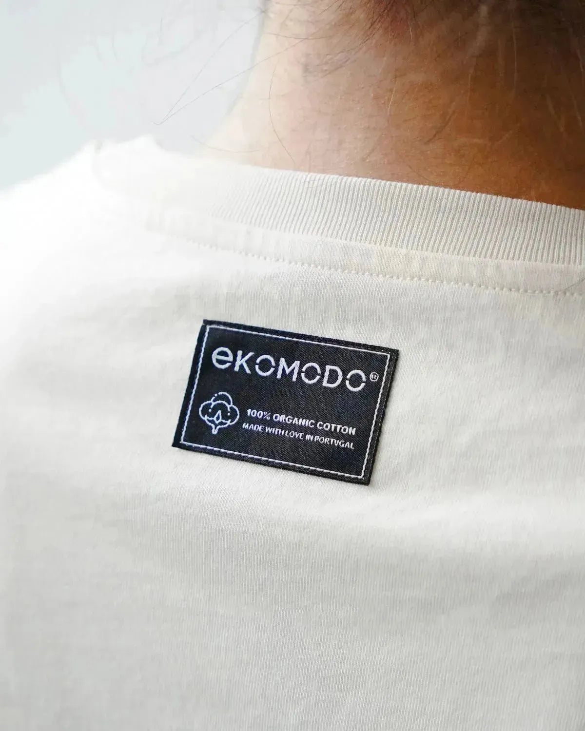 Camiseta KAMI | Colores: Beige | Tamaño: XS Refurbished - N/A refurbished available on Cerqular