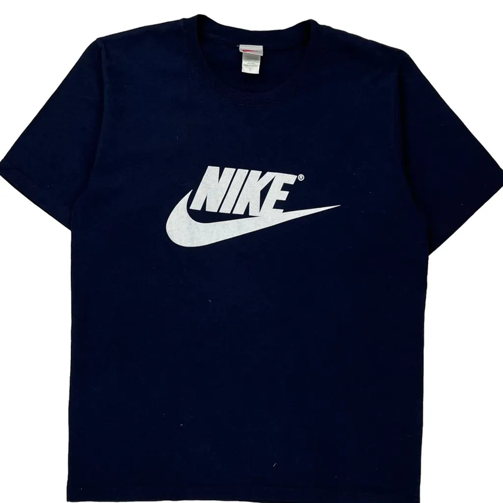 Buy Nike T-Shirt - Large Navy Cotton Refurbished - $37.51 Nike T-Shirt - Large Navy Cotton Refurbished - Thrifted (note: this is a term often used to describe second- refurbished available on Cerqular