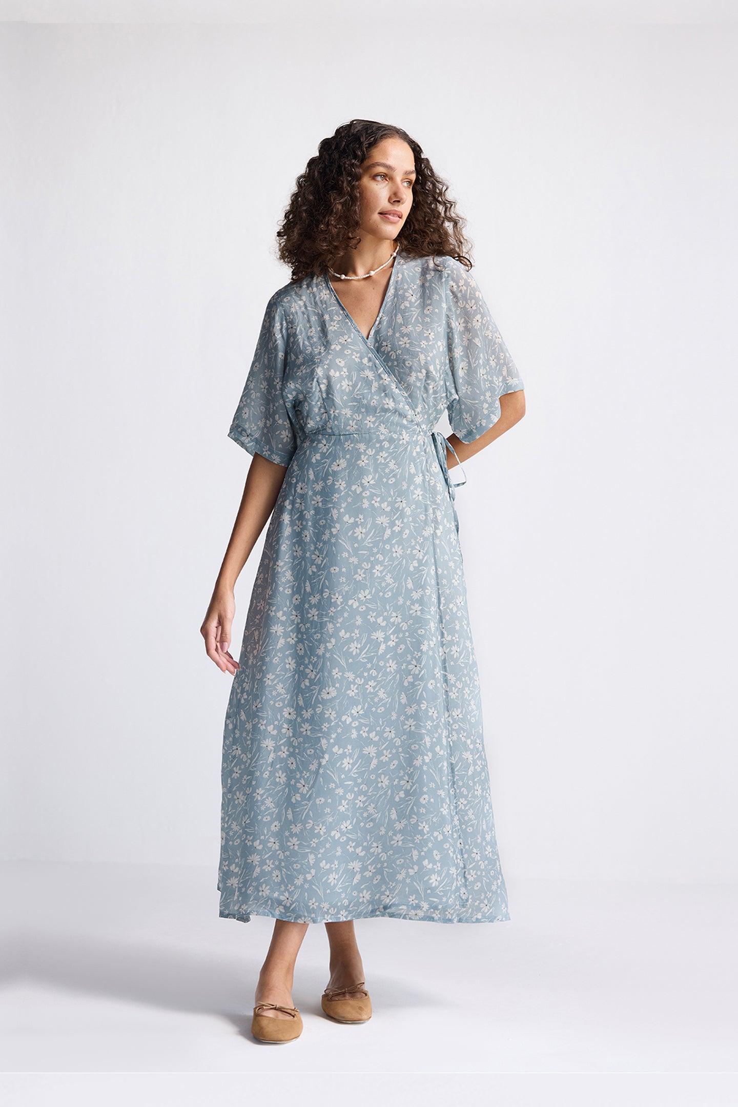 Buy Maxi Wrap Dress in Light Blue Florals | Color: Floral Poetry | Size: XS Refurbished - $186.00 Maxi Wrap Dress in Light Blue Florals | Color: Floral Poetry | Size: XS Refurbished - Resistor (Note: This is a generic term for an electronic component, refurbished available on Cerqular