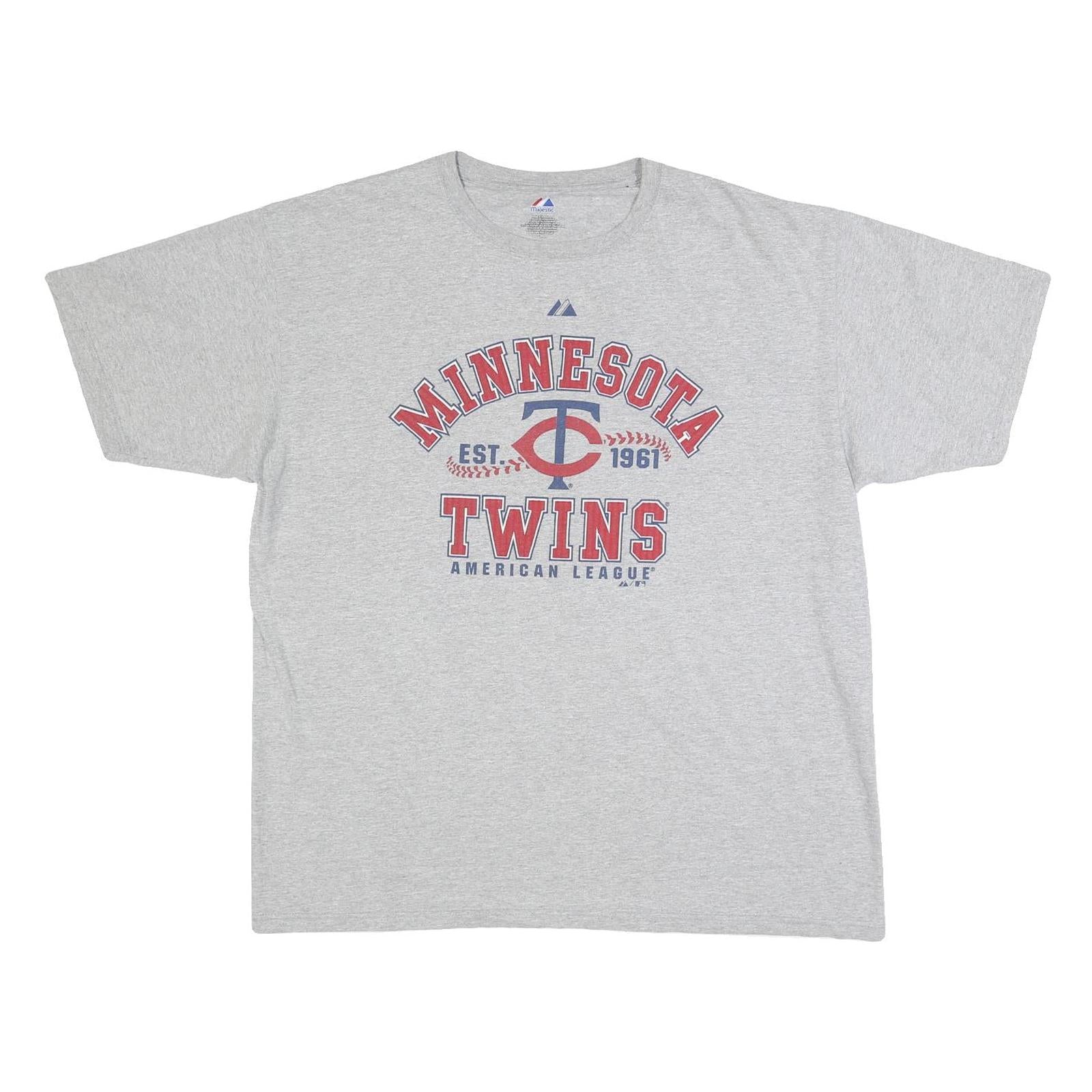 Buy MAJESTIC Mens Grey Minnesota Twins Graphic T-Shirt 2XL Short Sleeve Crew Neck Refurbished - $19.49 MAJESTIC Mens Grey Minnesota Twins Graphic T-Shirt 2XL Short Sleeve Crew Neck Refurbished - N/A refurbished available on Cerqular