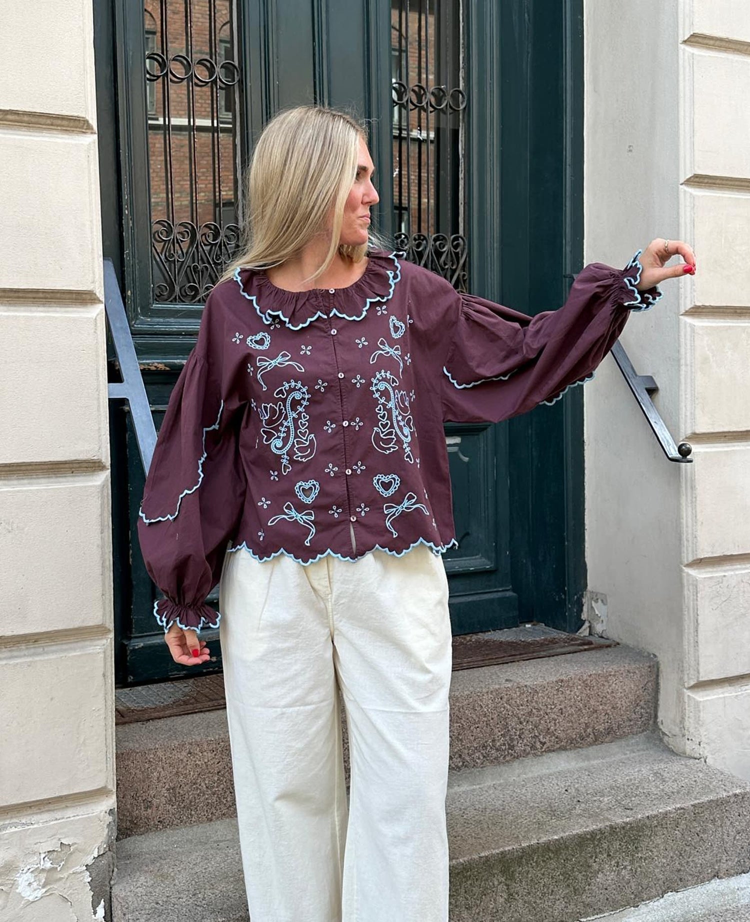 Blouse Se1710 Tone Shirt Wine | Color: WINE | Size: S/M Refurbished - Rue Madame is a known brand, and the standardized name is " refurbished available on Cerqular
