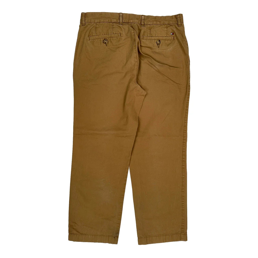 Tommy Hilfiger Chinos - 34W 30L Brown Cotton Refurbished - Thrifted (note: this is a term often used to describe second- refurbished available on Cerqular