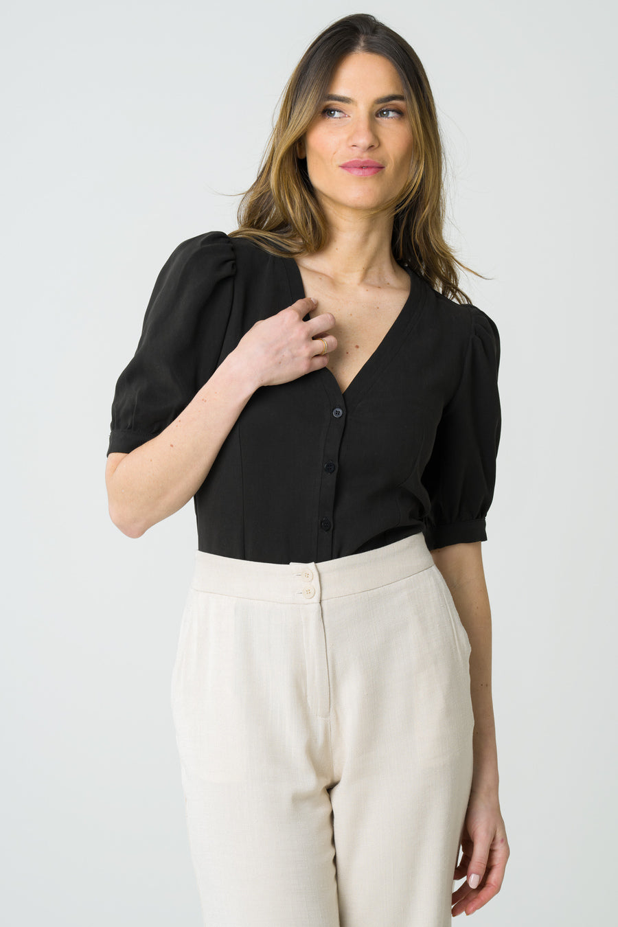 Blouse Aster noire | Size: XS Refurbished - Avani Apparel refurbished available on Cerqular