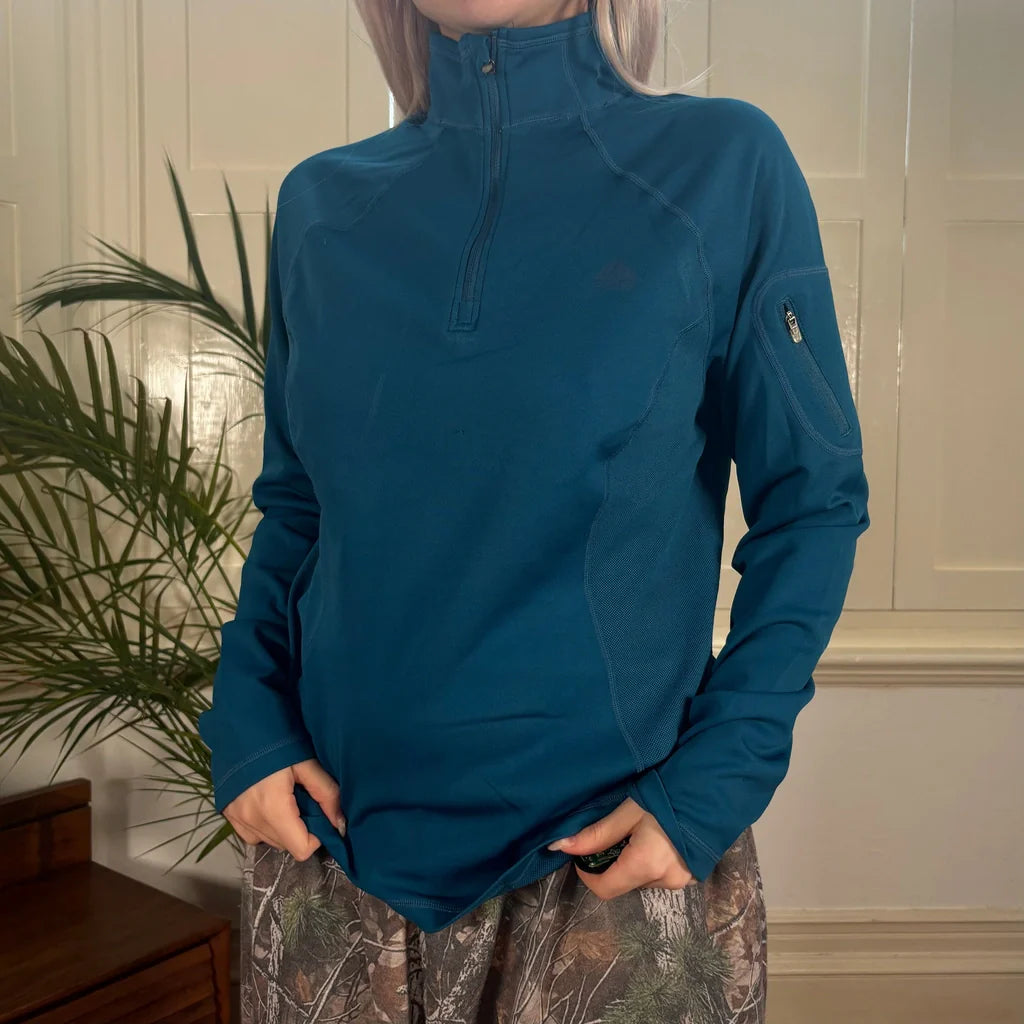 Buy Nike Acg 1/4 Zip - Large Blue Polyester Refurbished - $12.05 Nike Acg 1/4 Zip - Large Blue Polyester Refurbished - Thrifted (note: this is a term often used to describe second- refurbished available on Cerqular