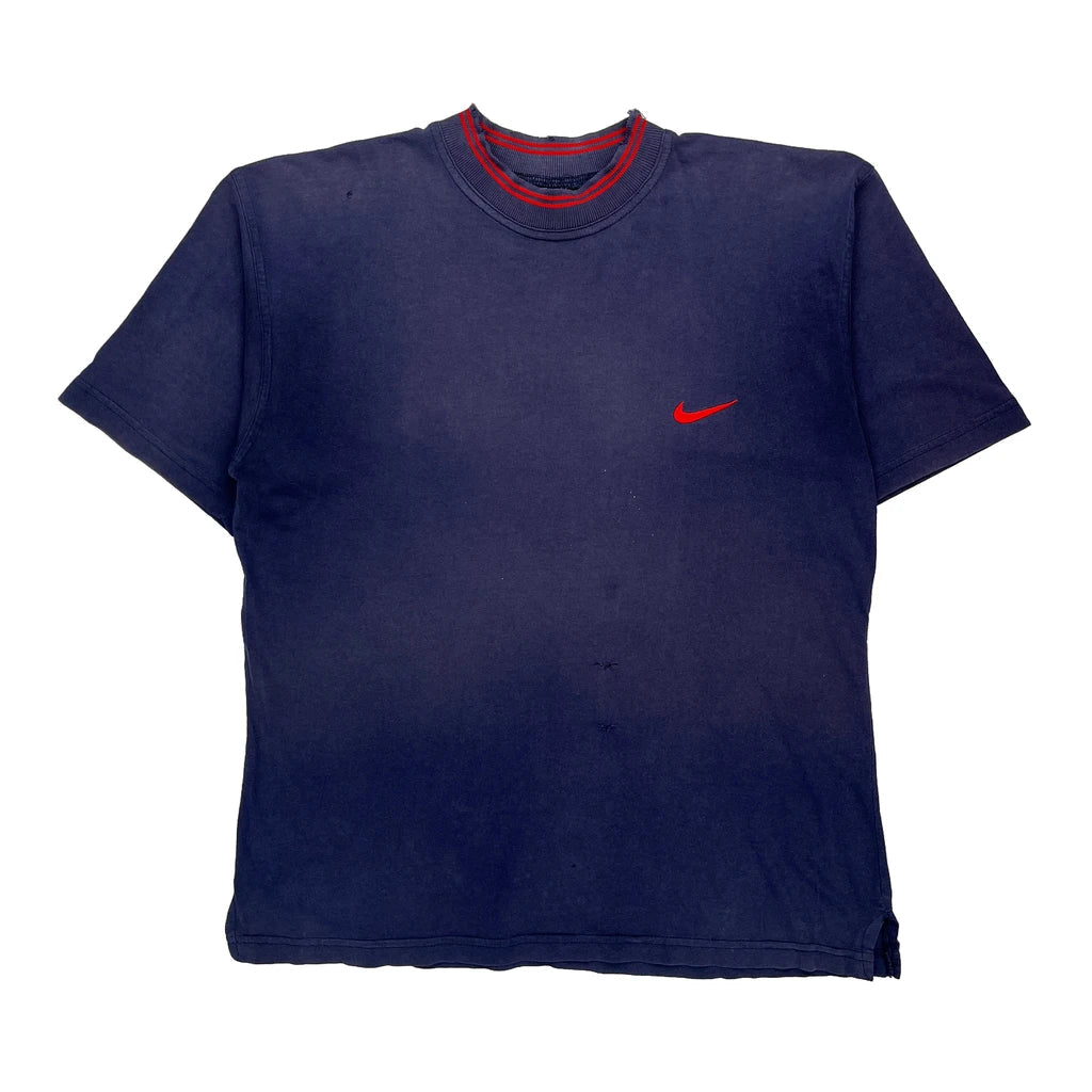 Nike Premier Nike T-Shirt - Large Red Cotton Refurbished - Thrifted (note: this is a term often used to describe second- refurbished available on Cerqular