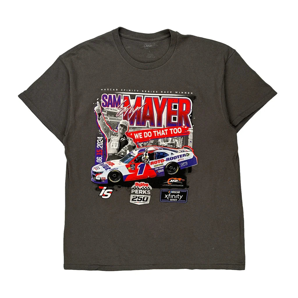 Sam Mayer Jr Graphic T-Shirt - Large Grey Cotton Refurbished - Thrifted (note: this is a term often used to describe second- refurbished available on Cerqular