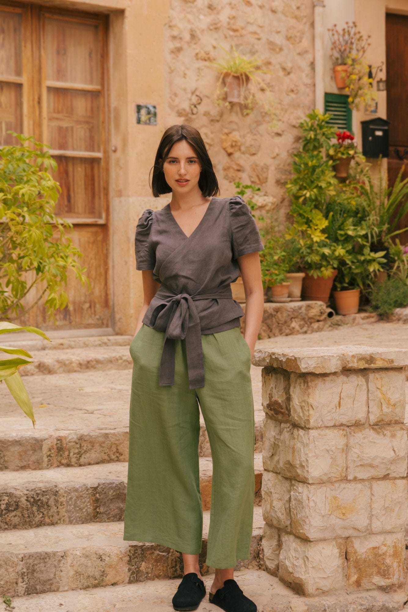Tokyo wide linen pants in Matcha Green | Size: XS Refurbished - Amour Linen refurbished available on Cerqular