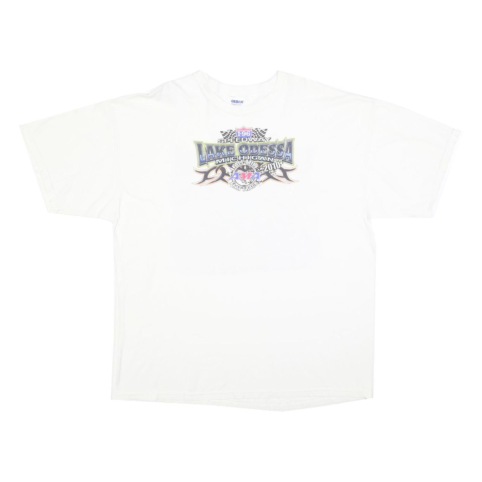 GILDAN Mens White Lake Odessa Michigan Speedway Graphic T-Shirt 2XL Short Sleeve Refurbished - N/A refurbished available on Cerqular