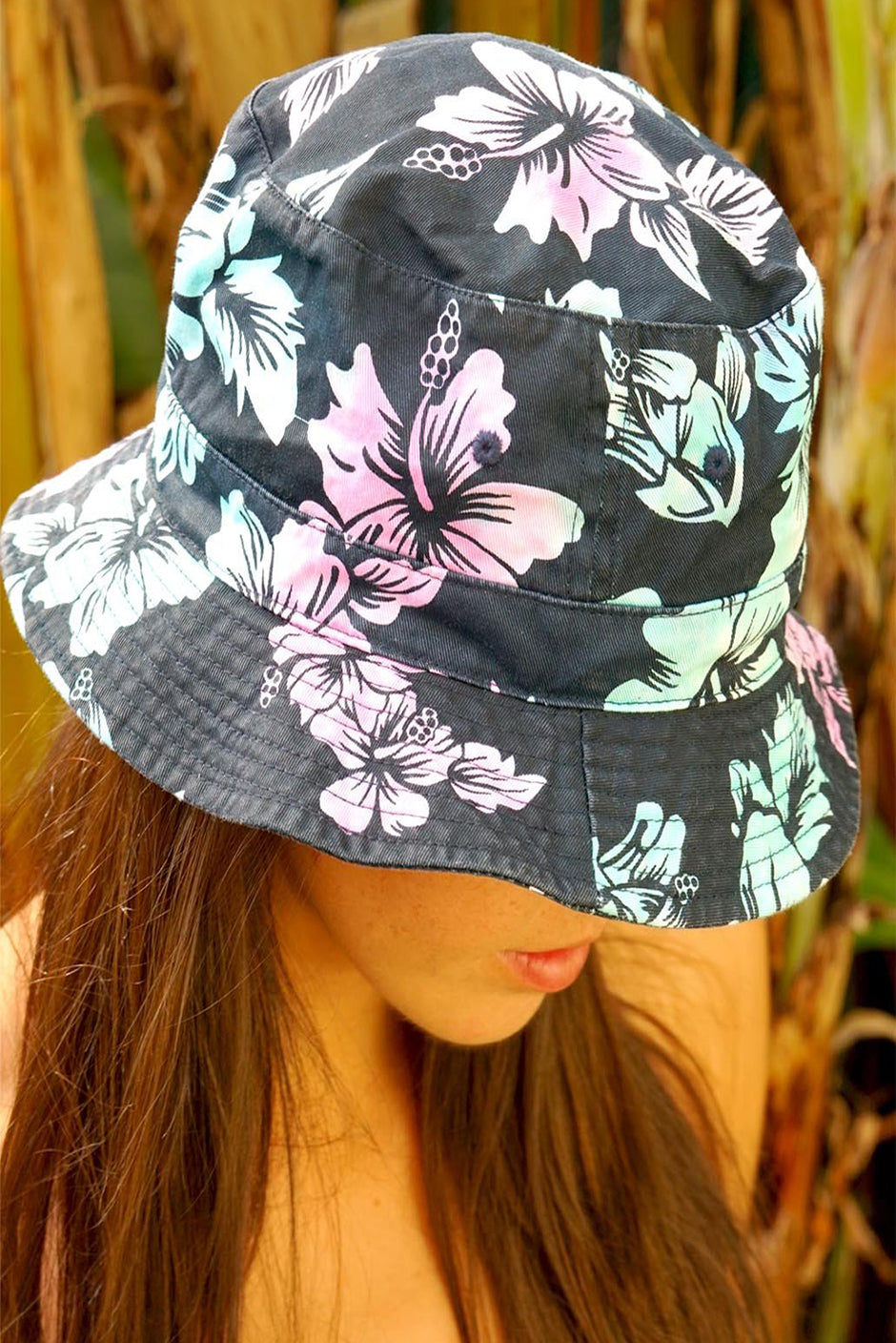 Luna Bucket Hat // Daydream Tie Dye | Size: O/S Refurbished - N/A (Paneros is not a known clothing brand. It is possible refurbished available on Cerqular