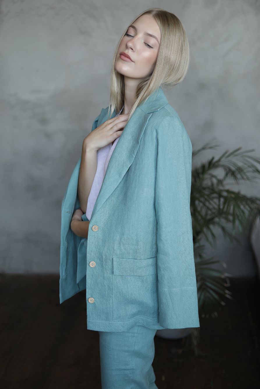 Buy Women linen blazer - Sea Blue | Size: M Refurbished - $88.40 Women linen blazer - Sea Blue | Size: M Refurbished - N/A (Note: This brand may not be well-known globally refurbished available on Cerqular
