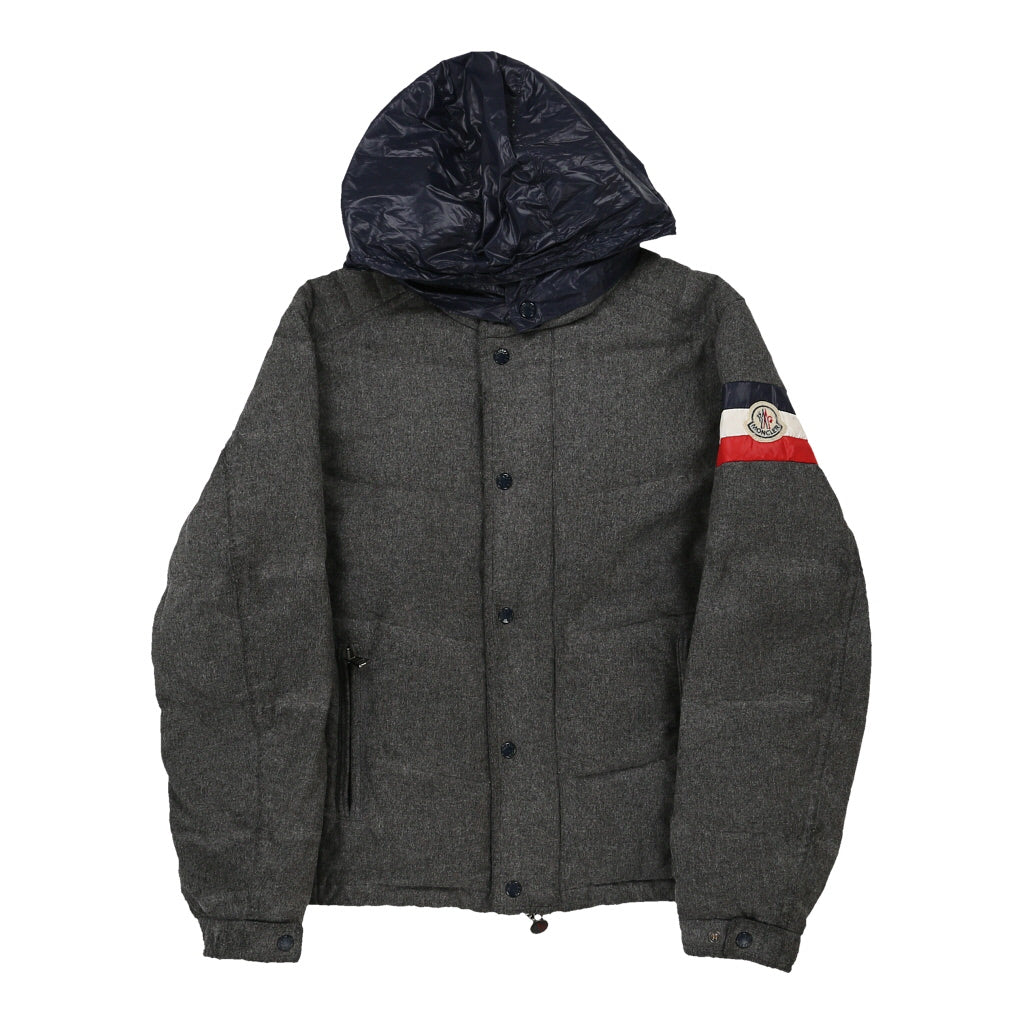 10 Years Moncler Coat - Small Grey Wool Blend | Size: small Refurbished - N/A (Preloved Designer is not a specific brand, it refurbished available on Cerqular