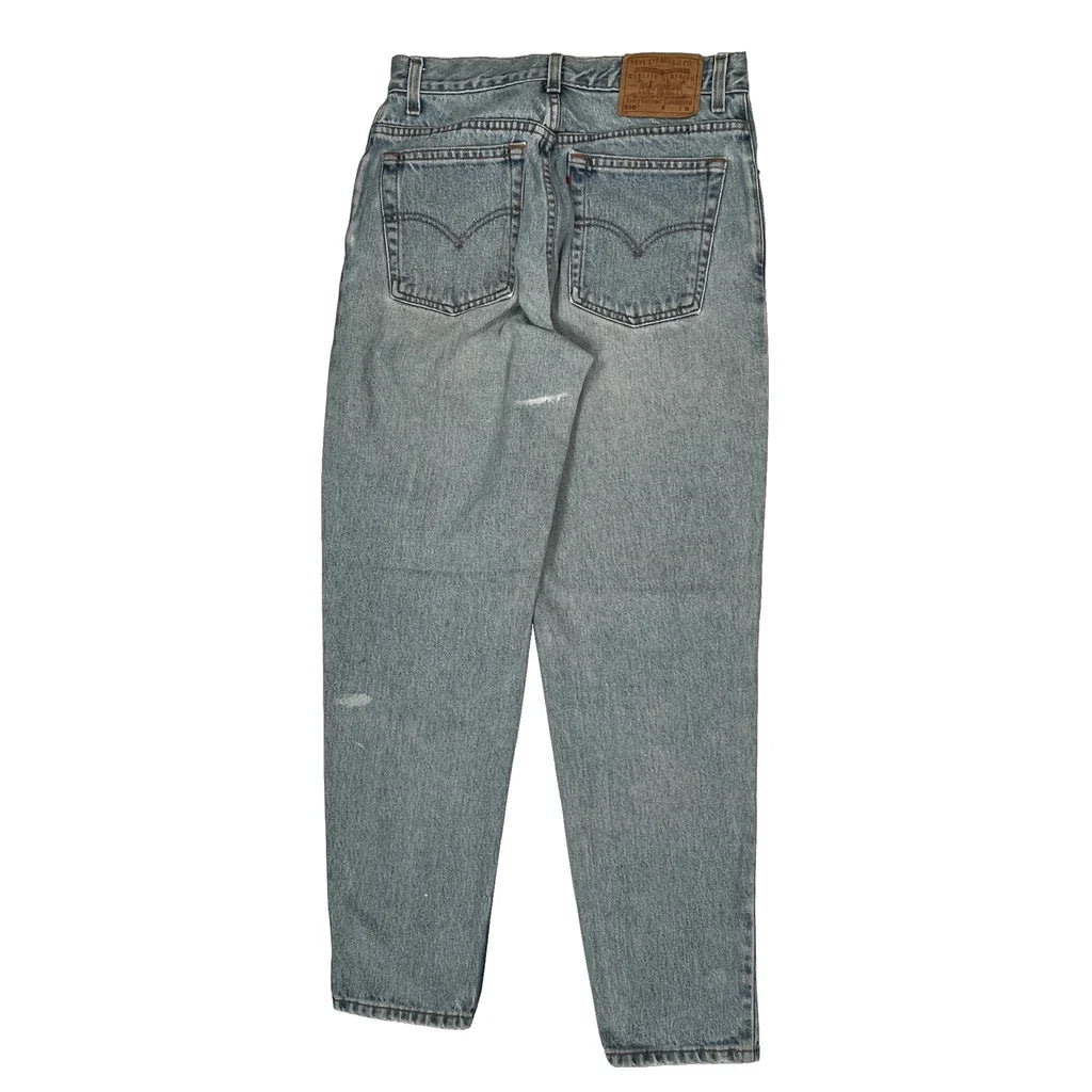 Levis Jeans - 28W UK 8 Light Wash Cotton Refurbished - Thrifted (note: this is a term often used to describe second- refurbished available on Cerqular