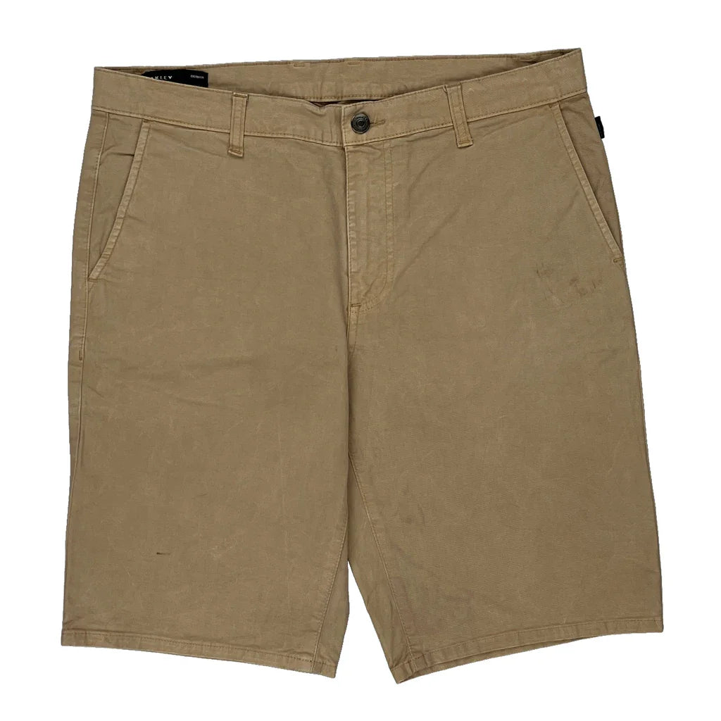 Buy Oakley Shorts - 32W 11L Beige Cotton Refurbished - $37.17 Oakley Shorts - 32W 11L Beige Cotton Refurbished - Thrifted (note: this is a term often used to describe second- refurbished available on Cerqular
