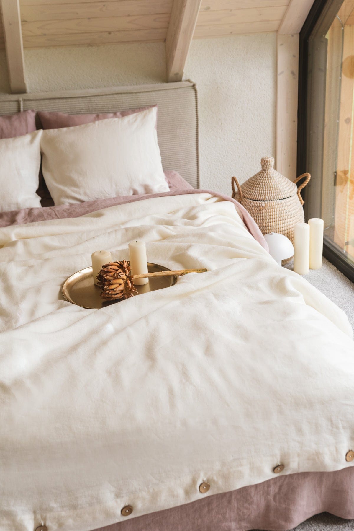 Linen duvet cover in White | Size: EU King/IKEA Refurbished - Amour Linen refurbished available on Cerqular