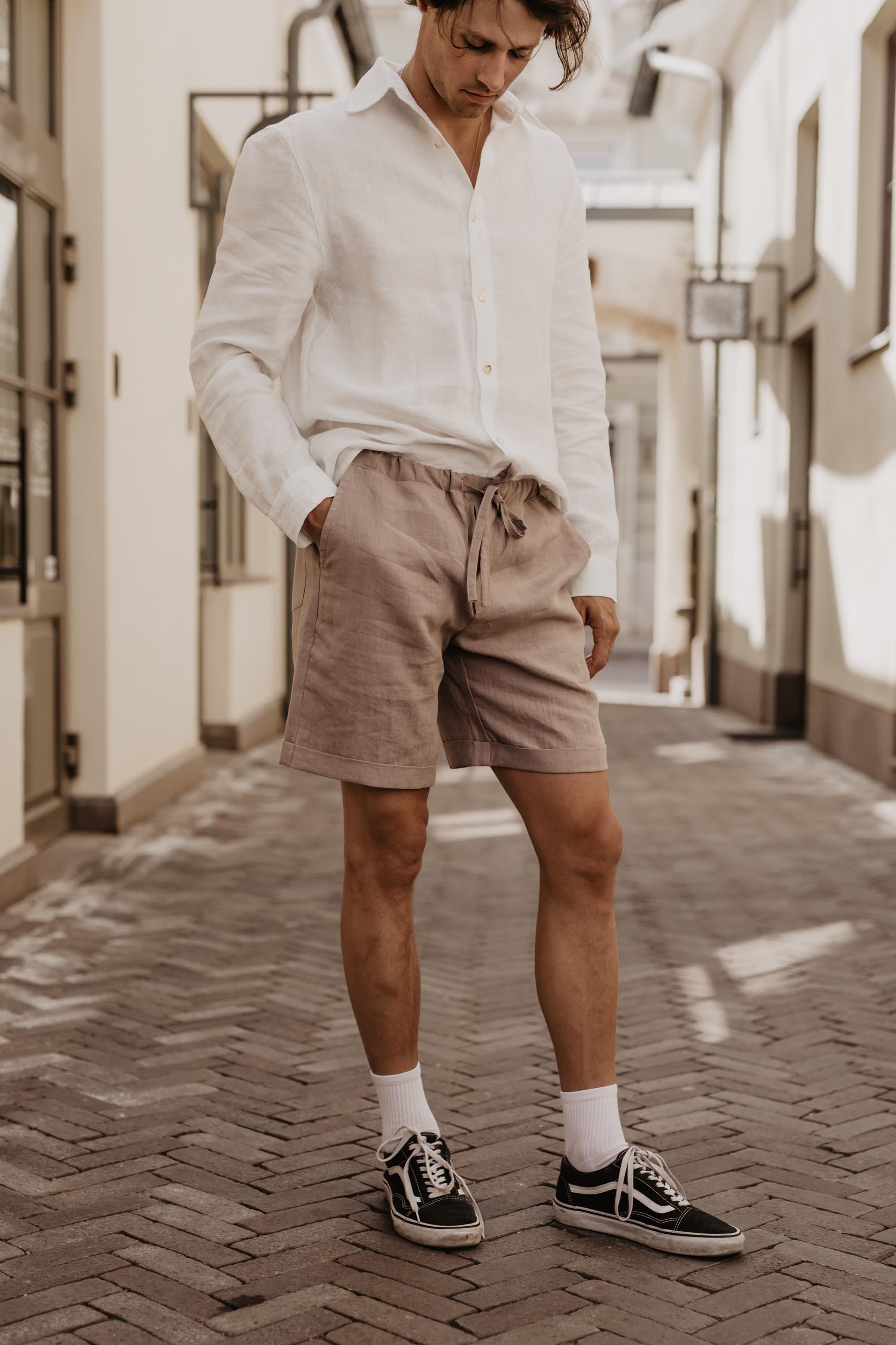 Ares casual linen shorts in Rosy Brown | Size: L Refurbished - Amour Linen refurbished available on Cerqular