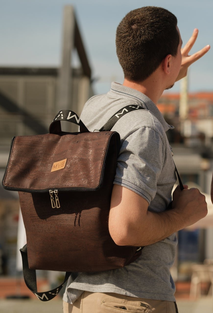 Laptop Vegan Backpack dark brown cork Refurbished - My Vegan Bags refurbished available on Cerqular