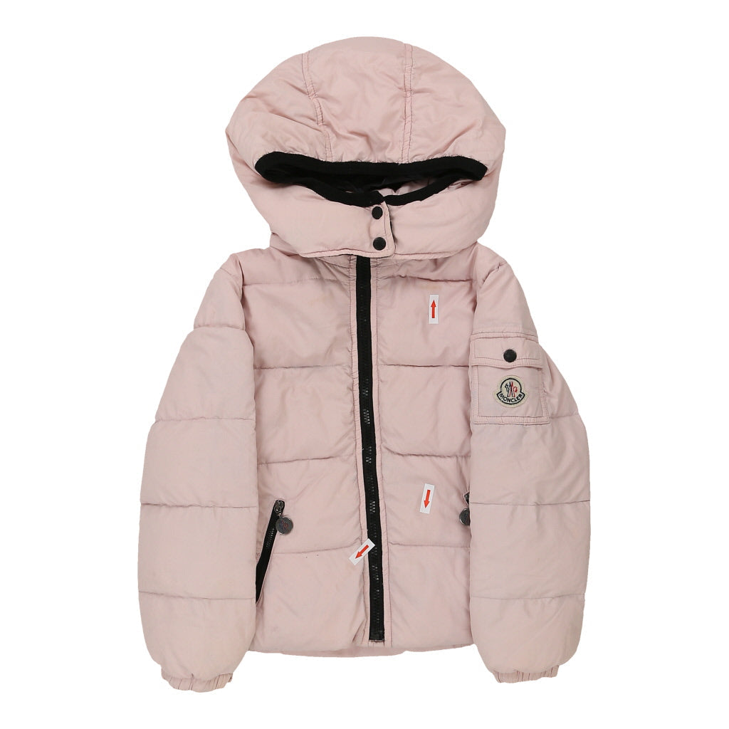 Buy Age 2 Moncler Spellout Puffer - XS Pink Polyester | Size: x-small Refurbished - $163.42 Age 2 Moncler Spellout Puffer - XS Pink Polyester | Size: x-small Refurbished - N/A (Preloved Designer is not a specific brand, it refurbished available on Cerqular