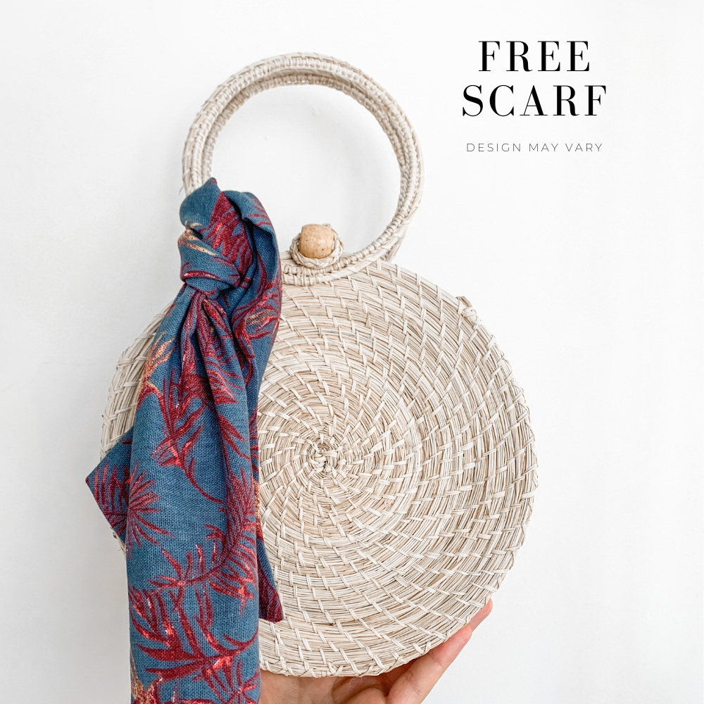 Buy Coco Bag - Straw Bag - Iraca Handmade Bag, Top Handle Purse | Scarf Pattern: Coco Refurbished - $77.00 Coco Bag - Straw Bag - Iraca Handmade Bag, Top Handle Purse | Scarf Pattern: Coco Refurbished - Apalma Handmade refurbished available on Cerqular