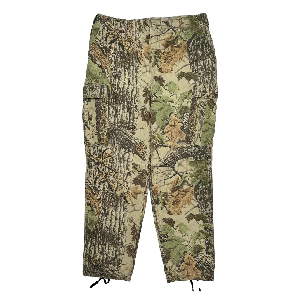 Mossy Oak Camo Cargo Trousers - 36W 29L Khaki Cotton Refurbished - Thrifted (note: this is a term often used to describe second- refurbished available on Cerqular
