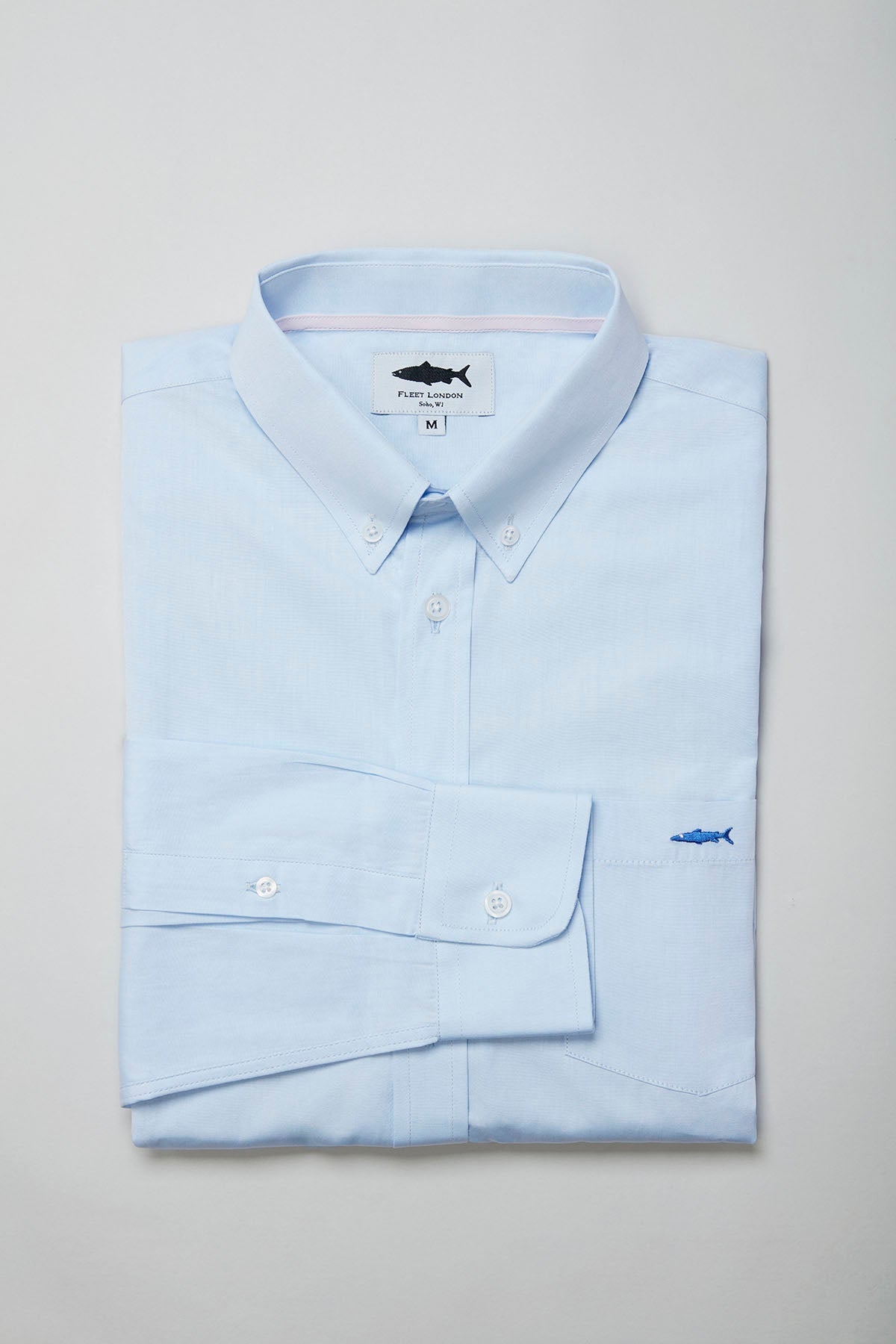 Periwinkle Blue Cotton Shirt for Men | Size: M | Colour: Periwinkle Blue Refurbished - Fleet London is not a well-known brand, so the standardized brand name refurbished available on Cerqular