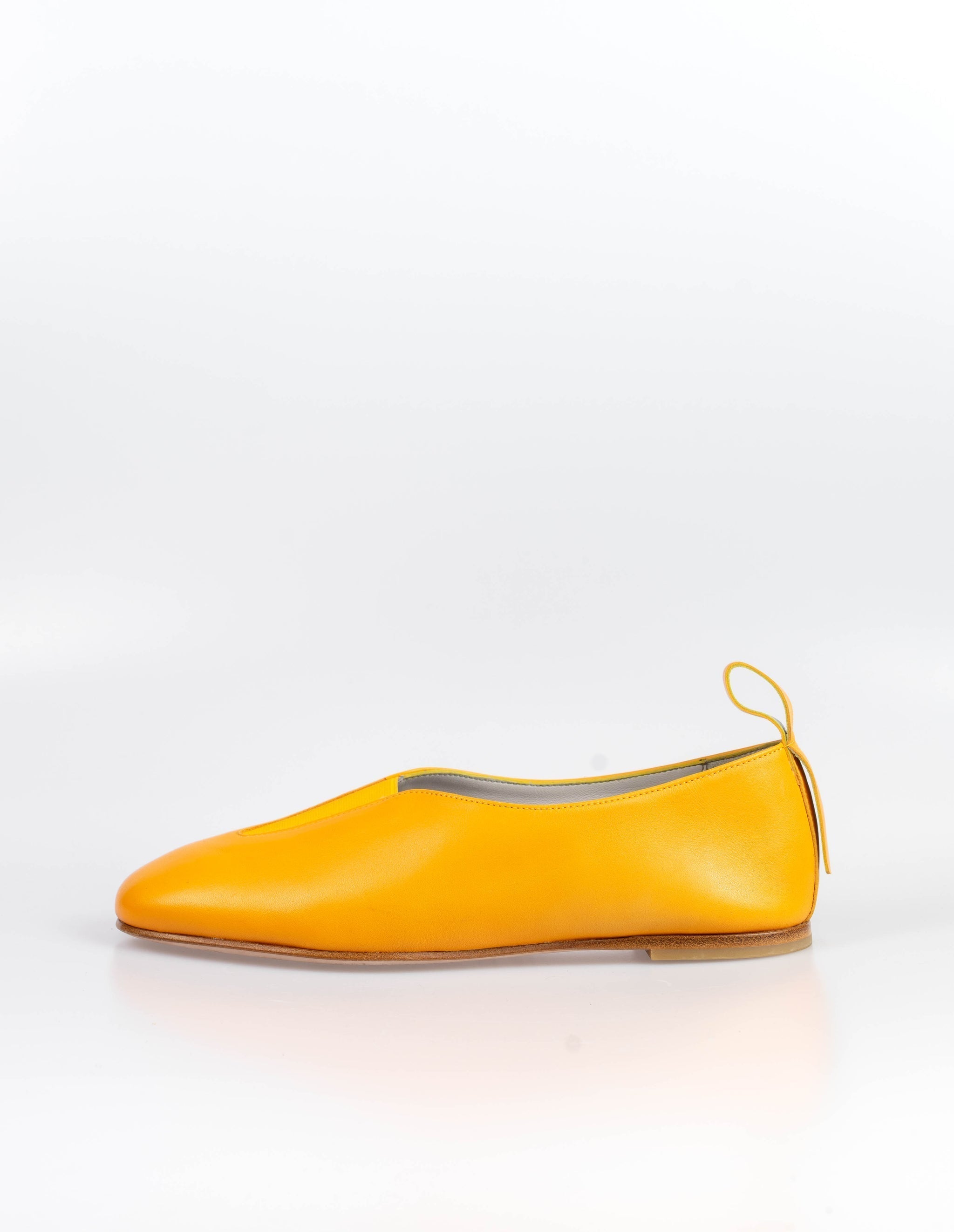 Flat Ernst Yellow | Color: YELLOW | Size: 37 Refurbished - N/A (I could not find a well-known brand with this name refurbished available on Cerqular