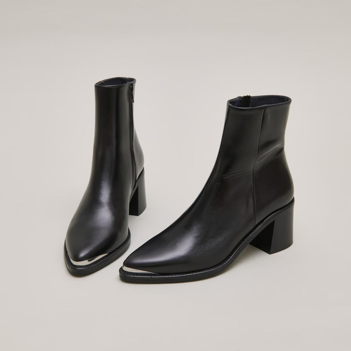 264- Delo Cuir Noir | Color: NOIR | Size: 39 Refurbished - Rue Madame is a known brand, and the standardized name is " refurbished available on Cerqular
