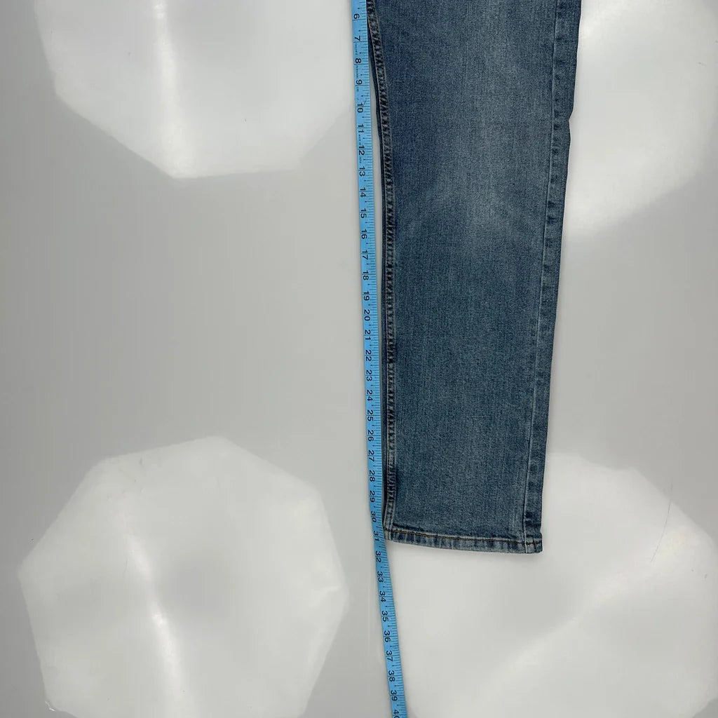 505 Levis Jeans - 34W 31L Blue Cotton Refurbished - Thrifted (note: this is a term often used to describe second- refurbished available on Cerqular