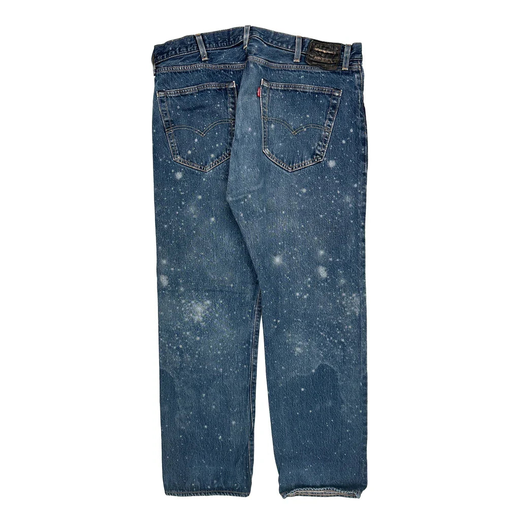 501 Levis Jeans - 40W 30L Blue Cotton Refurbished - Thrifted (note: this is a term often used to describe second- refurbished available on Cerqular