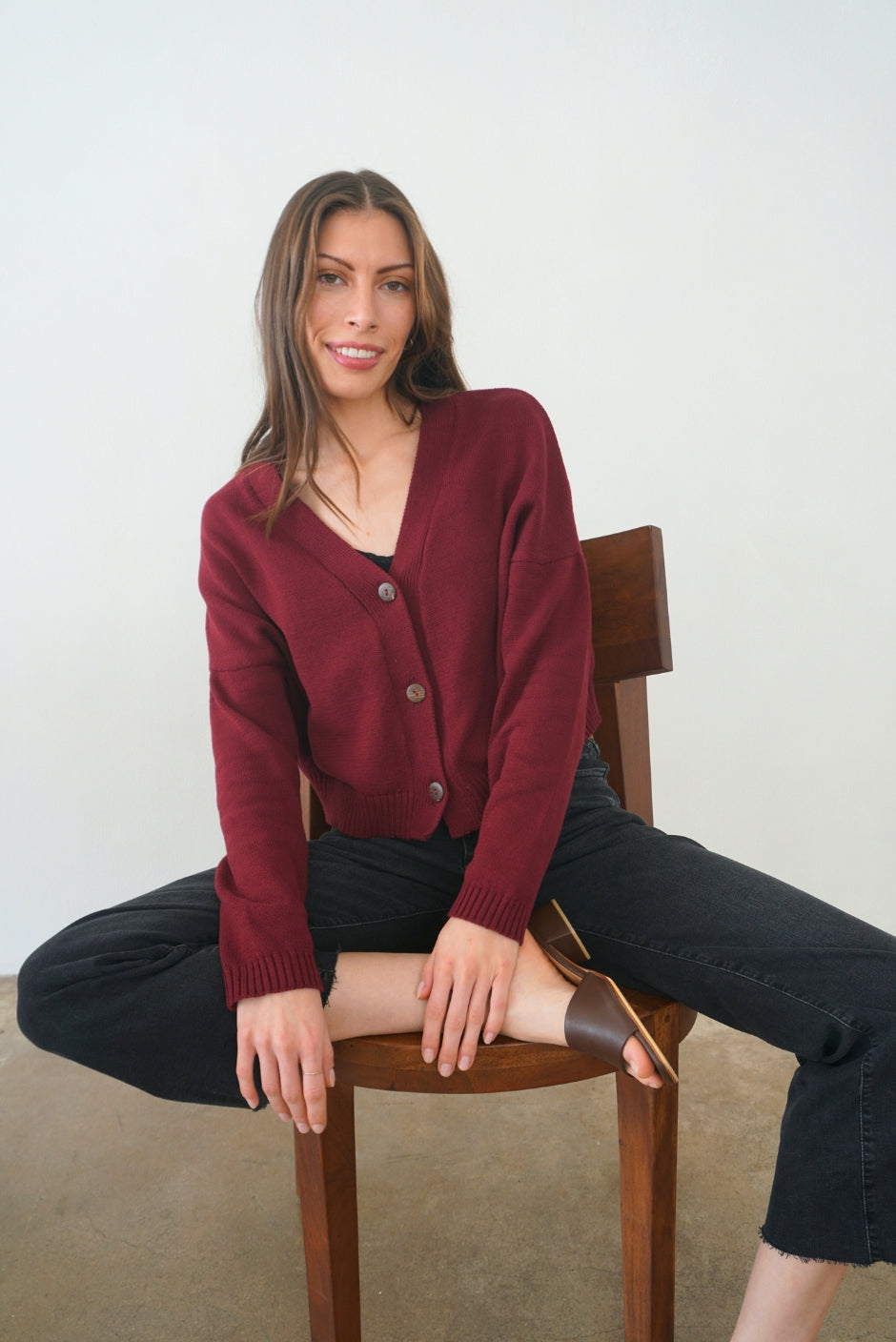 Diana Cardigan in Burgundy | Size: XL Refurbished - N/A (Paneros is not a known clothing brand. It is possible refurbished available on Cerqular