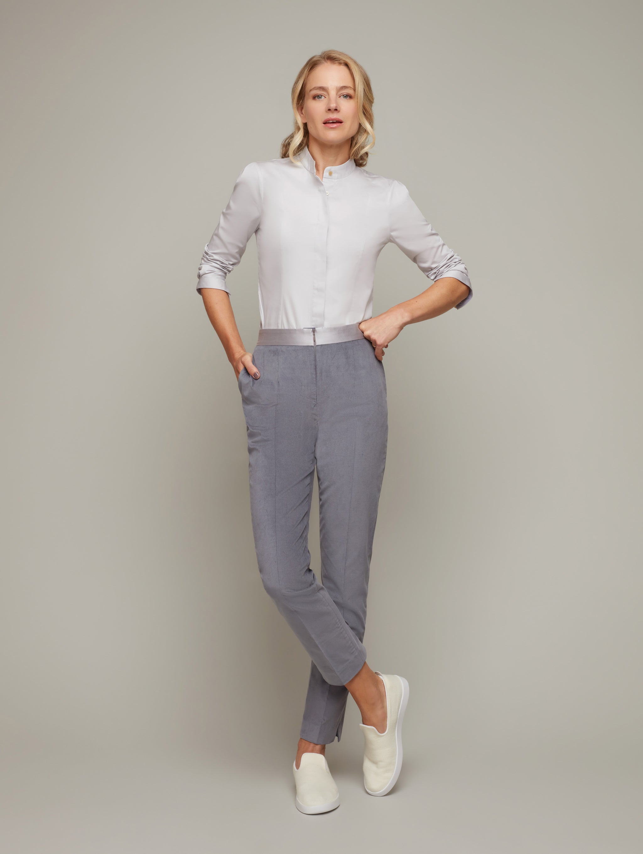CORINTHIAN | Removable Fan-Collar Shirt | Colour: Sandstone | Size: XS Refurbished - N/A refurbished available on Cerqular