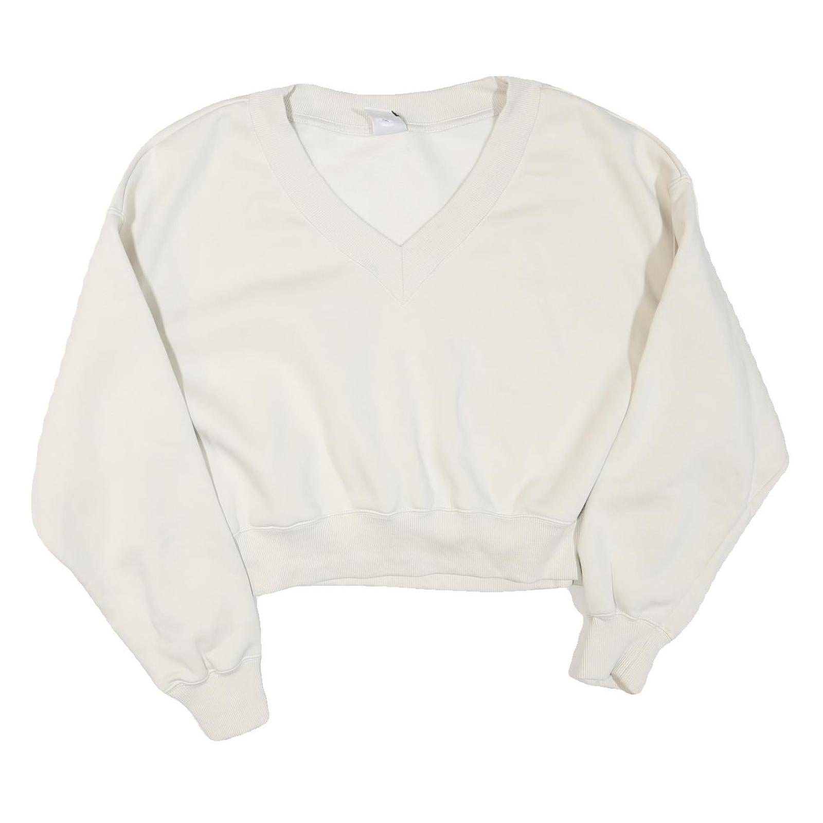 Buy NIKE Womens White V-Neck Sweatshirt XL Cotton Blend Cropped Regular Fit Refurbished - $41.59 NIKE Womens White V-Neck Sweatshirt XL Cotton Blend Cropped Regular Fit Refurbished - N/A refurbished available on Cerqular