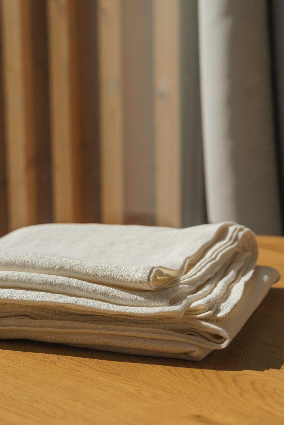Linen flat sheet in White | Size: US Twin XL Refurbished - Amour Linen refurbished available on Cerqular