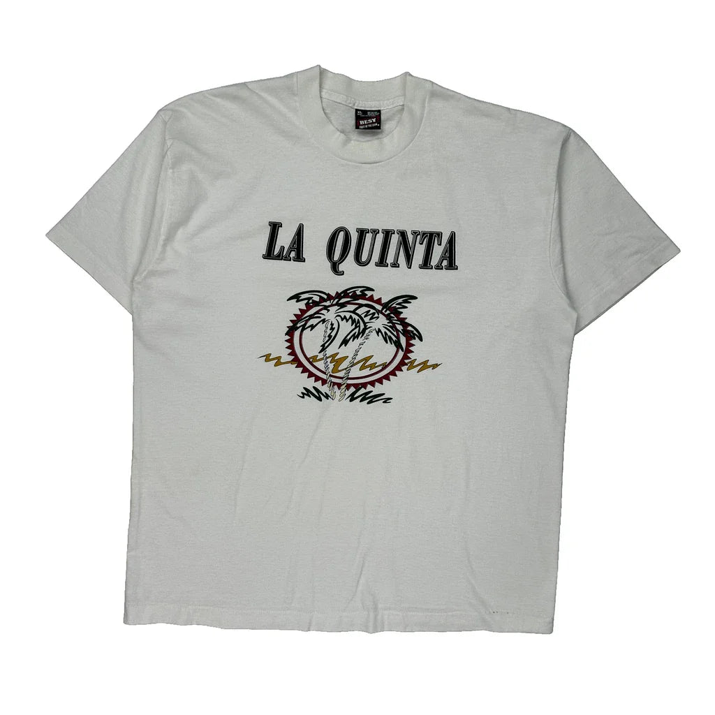 La Quinta Fruit Of The Loom Graphic T-Shirt - XL White Cotton Blend Refurbished - Thrifted (note: this is a term often used to describe second- refurbished available on Cerqular