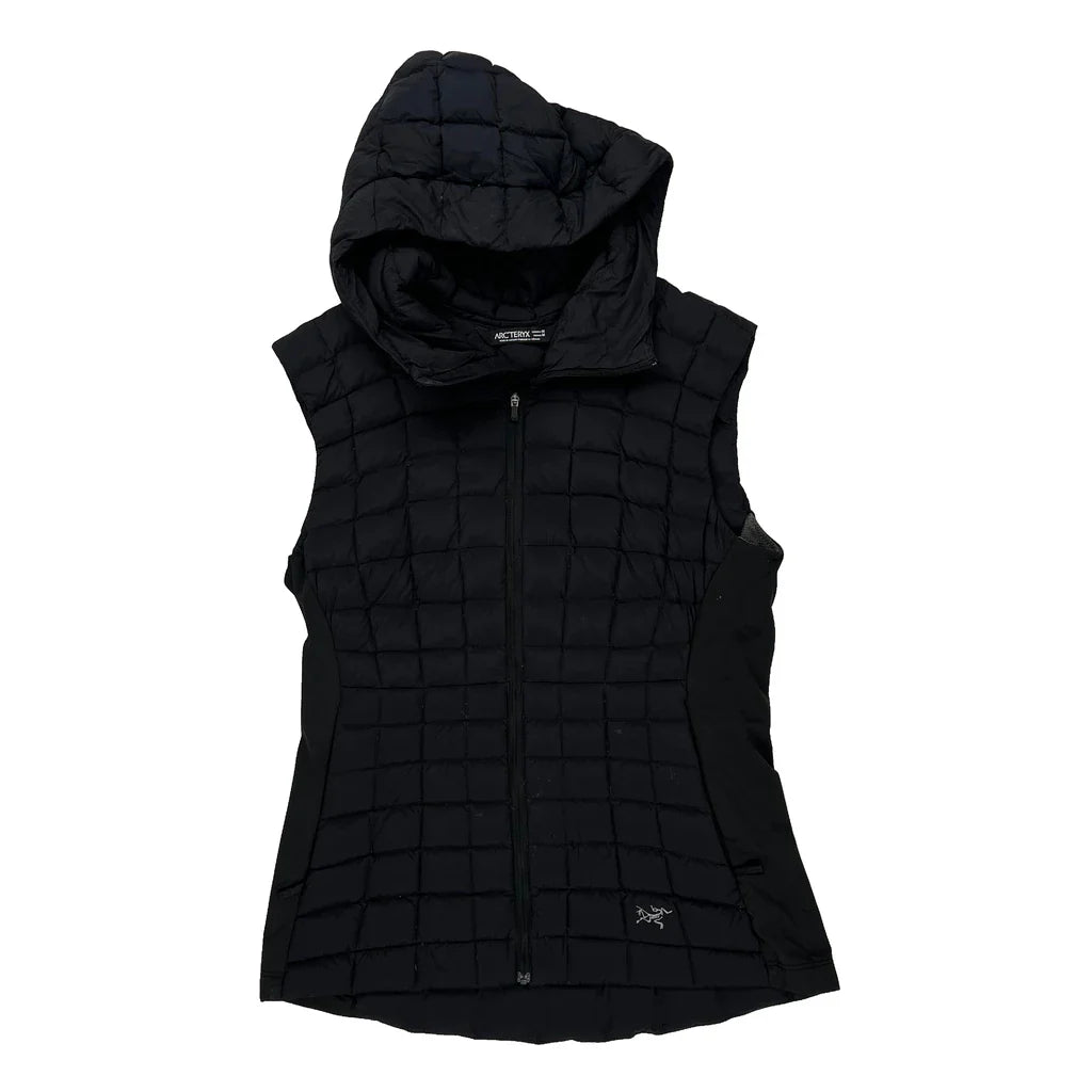 Buy Arc''Teryx Gilet - Medium Black Polyester Refurbished - $111.21 Arc''Teryx Gilet - Medium Black Polyester Refurbished - Thrifted (note: this is a term often used to describe second- refurbished available on Cerqular