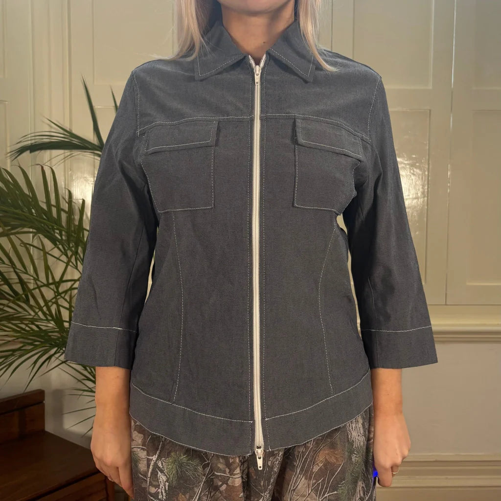 Cellophane Short Sleeve Shirt - Large Grey Viscose Blend Refurbished - Thrifted (note: this is a term often used to describe second- refurbished available on Cerqular
