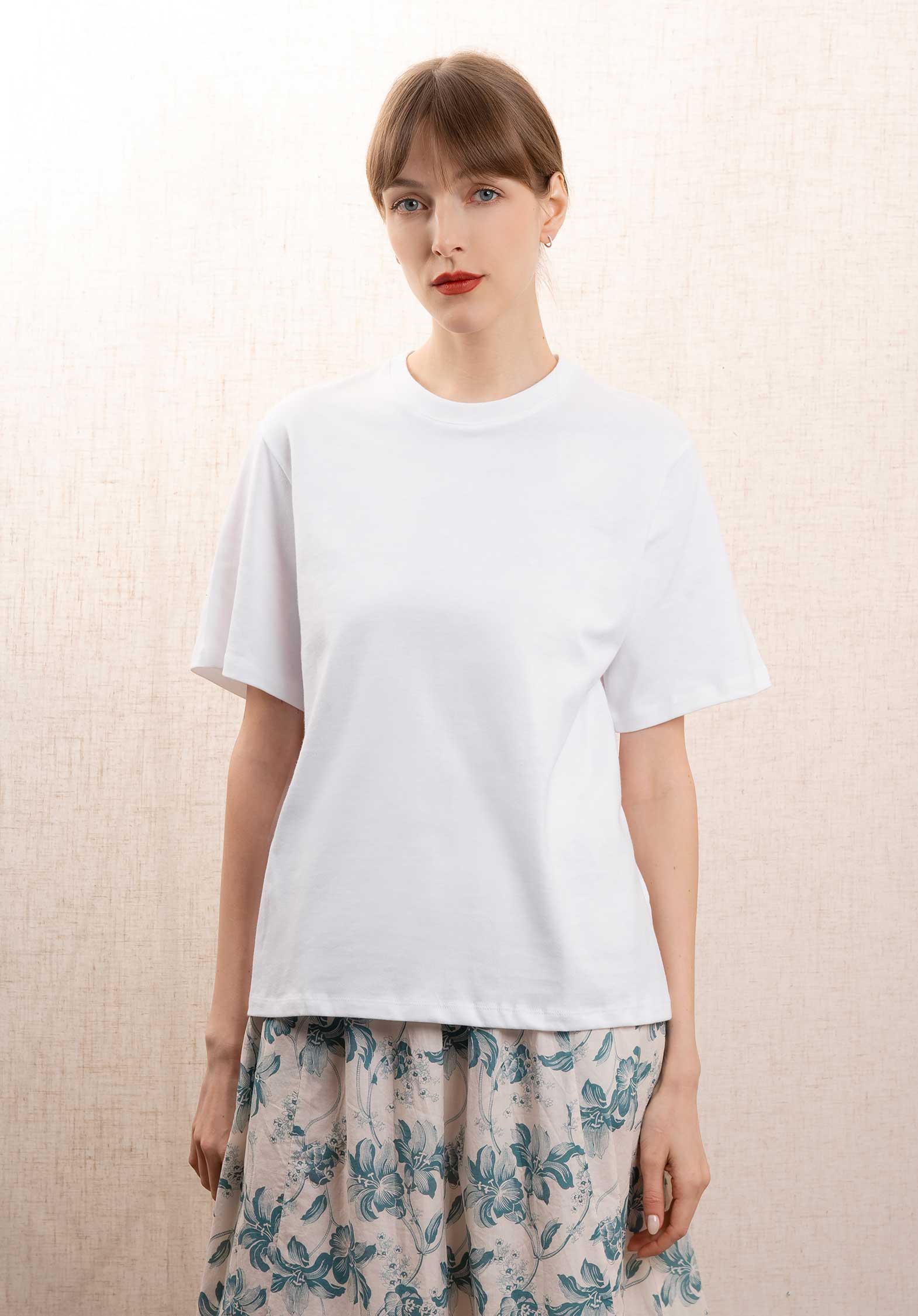 Tshirt M406-fts787 White | Color: WHITE | Size: 1-S Refurbished - Rue Madame is a known brand, and the standardized name is " refurbished available on Cerqular