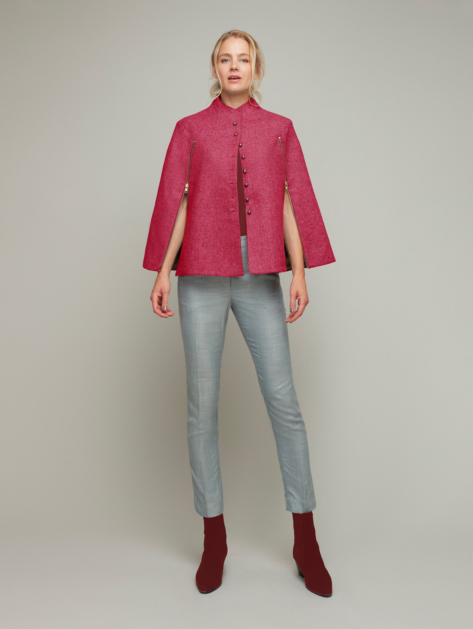 GLADE | Herringbone Wool Zip Cape | Colour: Ruby | Size: M Refurbished - N/A refurbished available on Cerqular