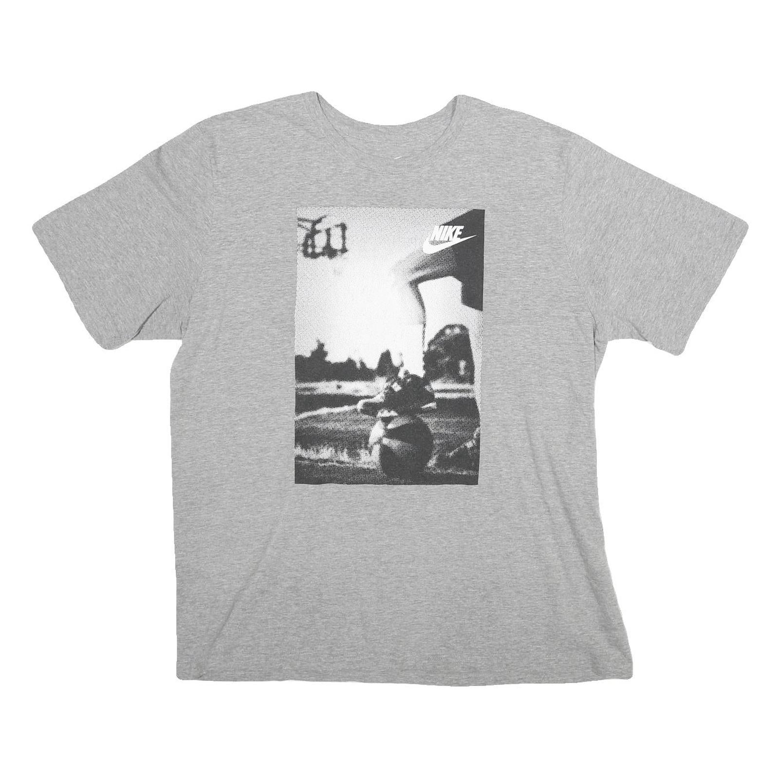 Buy NIKE Mens Grey Graphic T-Shirt XL Short Sleeve Crew Neck Casual Cotton Refurbished - $25.99 NIKE Mens Grey Graphic T-Shirt XL Short Sleeve Crew Neck Casual Cotton Refurbished - N/A refurbished available on Cerqular