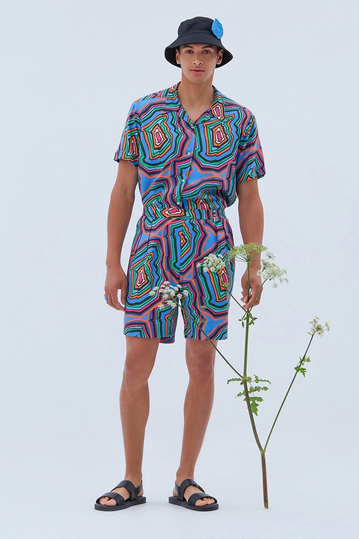 Relaxed Shorts with Pleats in Concentric Sky Blue | Size: L/XL Refurbished - N/A (Note: There is no well-known brand by this name refurbished available on Cerqular