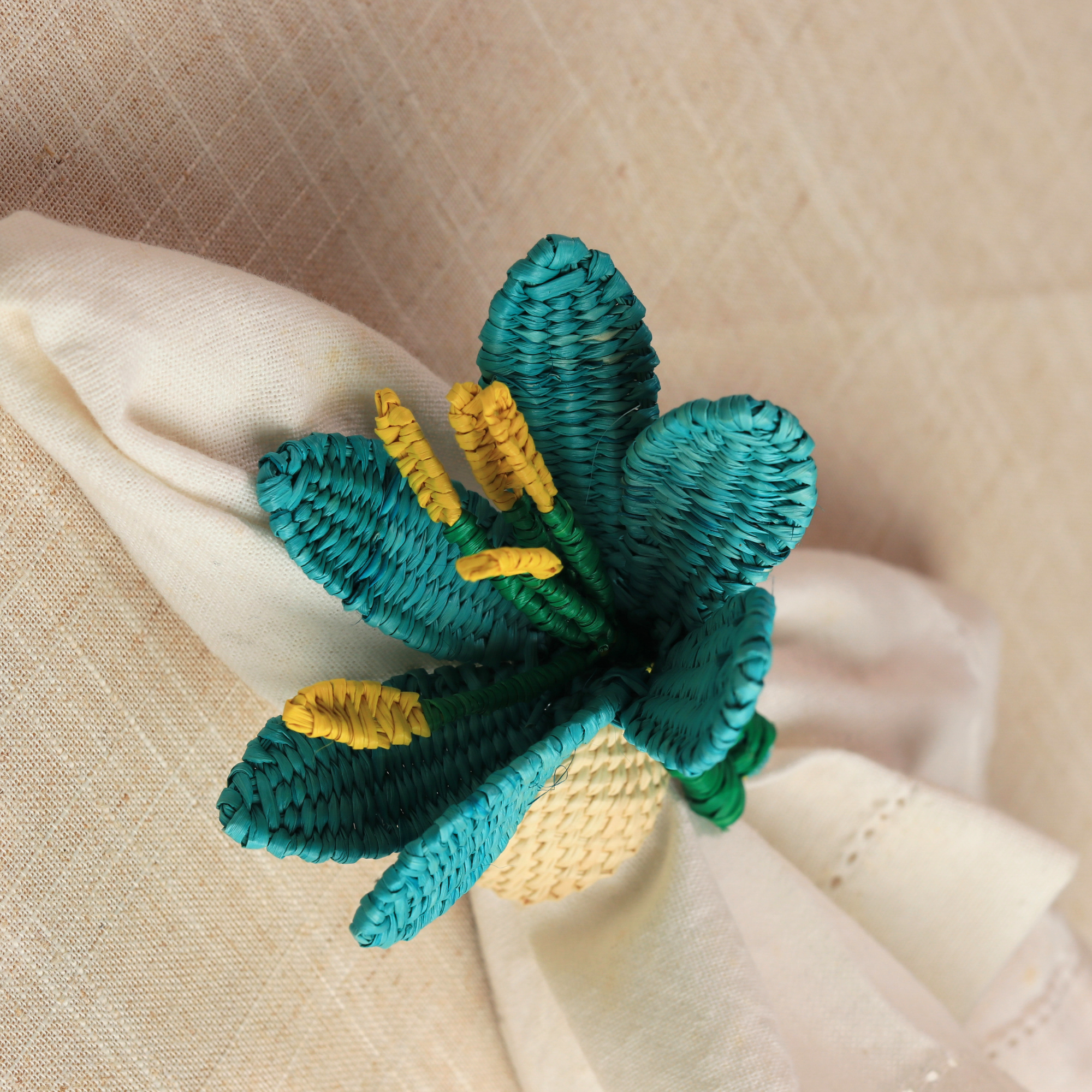 Caribbean Lily Napking Ring Refurbished - Apalma Handmade refurbished available on Cerqular