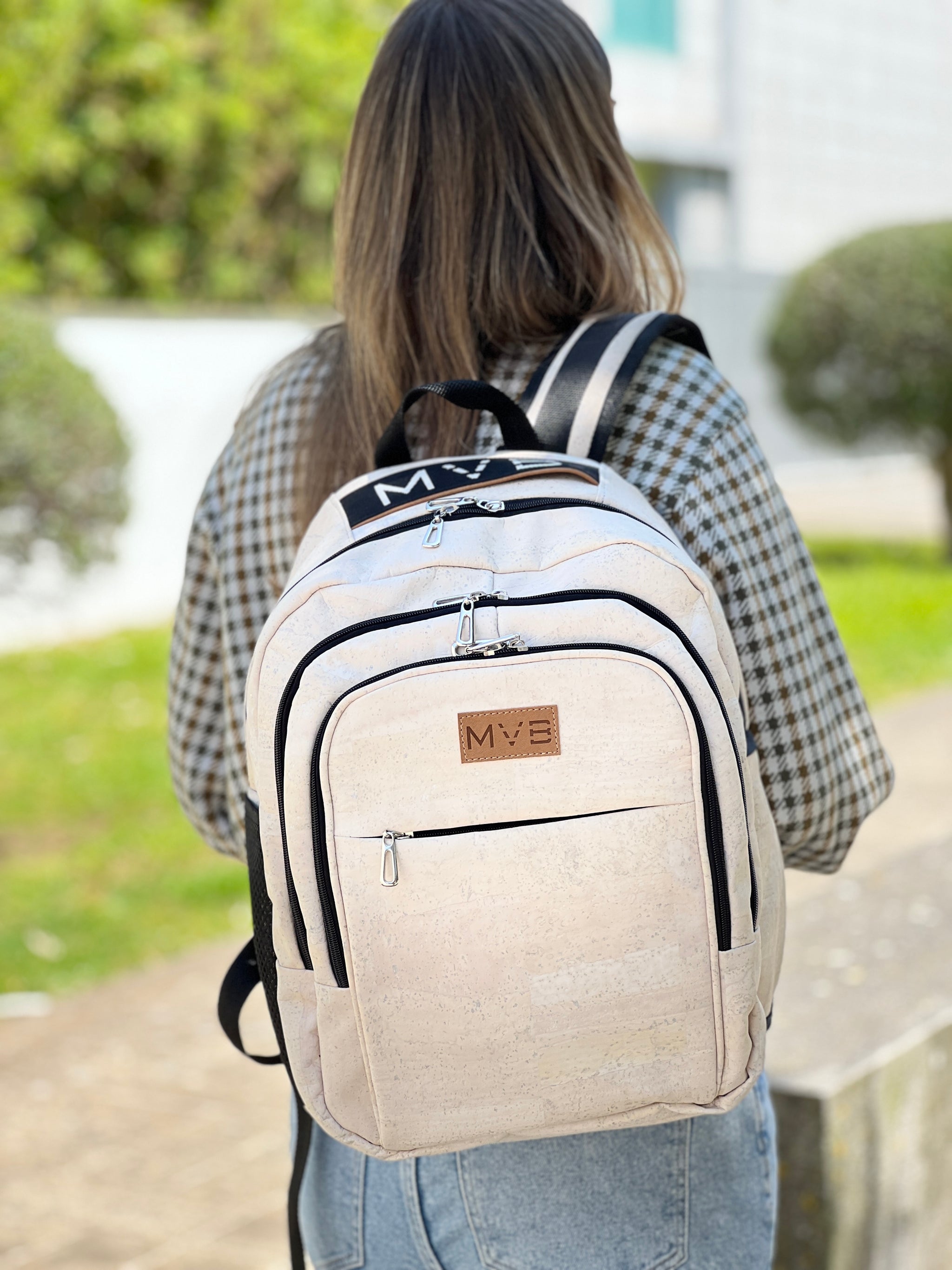 Xpedition Backpack White Refurbished - My Vegan Bags refurbished available on Cerqular