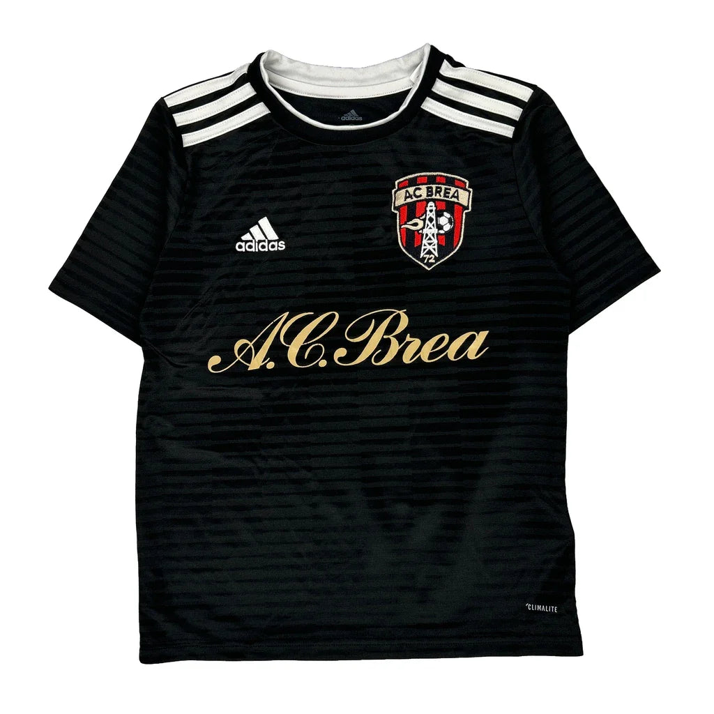 Buy Ac Brea, Age 9-10 Adidas Striped Football Shirt - Medium Black Polyester Refurbished - $14.06 Ac Brea, Age 9-10 Adidas Striped Football Shirt - Medium Black Polyester Refurbished - Thrifted (note: this is a term often used to describe second- refurbished available on Cerqular