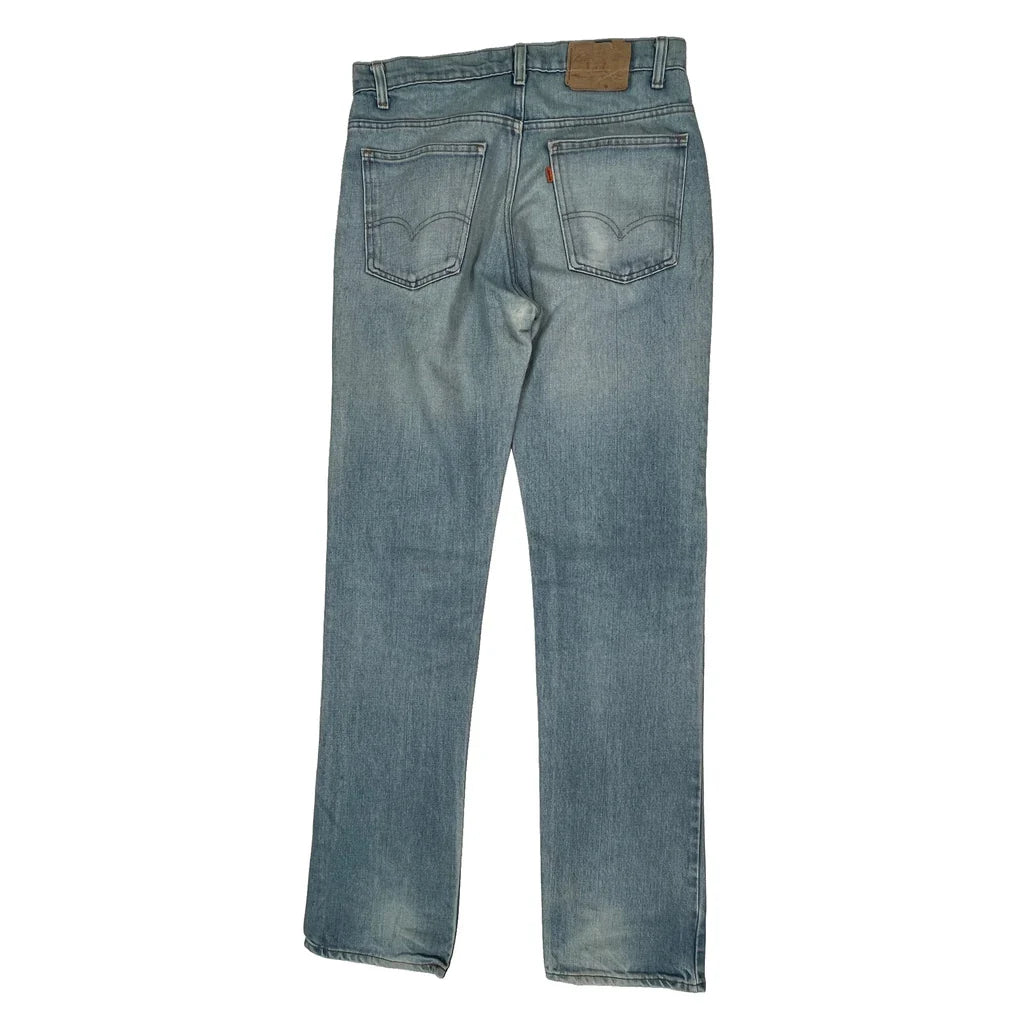 Levis Jeans - 32W 30L Light Wash Denim Refurbished - Thrifted (note: this is a term often used to describe second- refurbished available on Cerqular