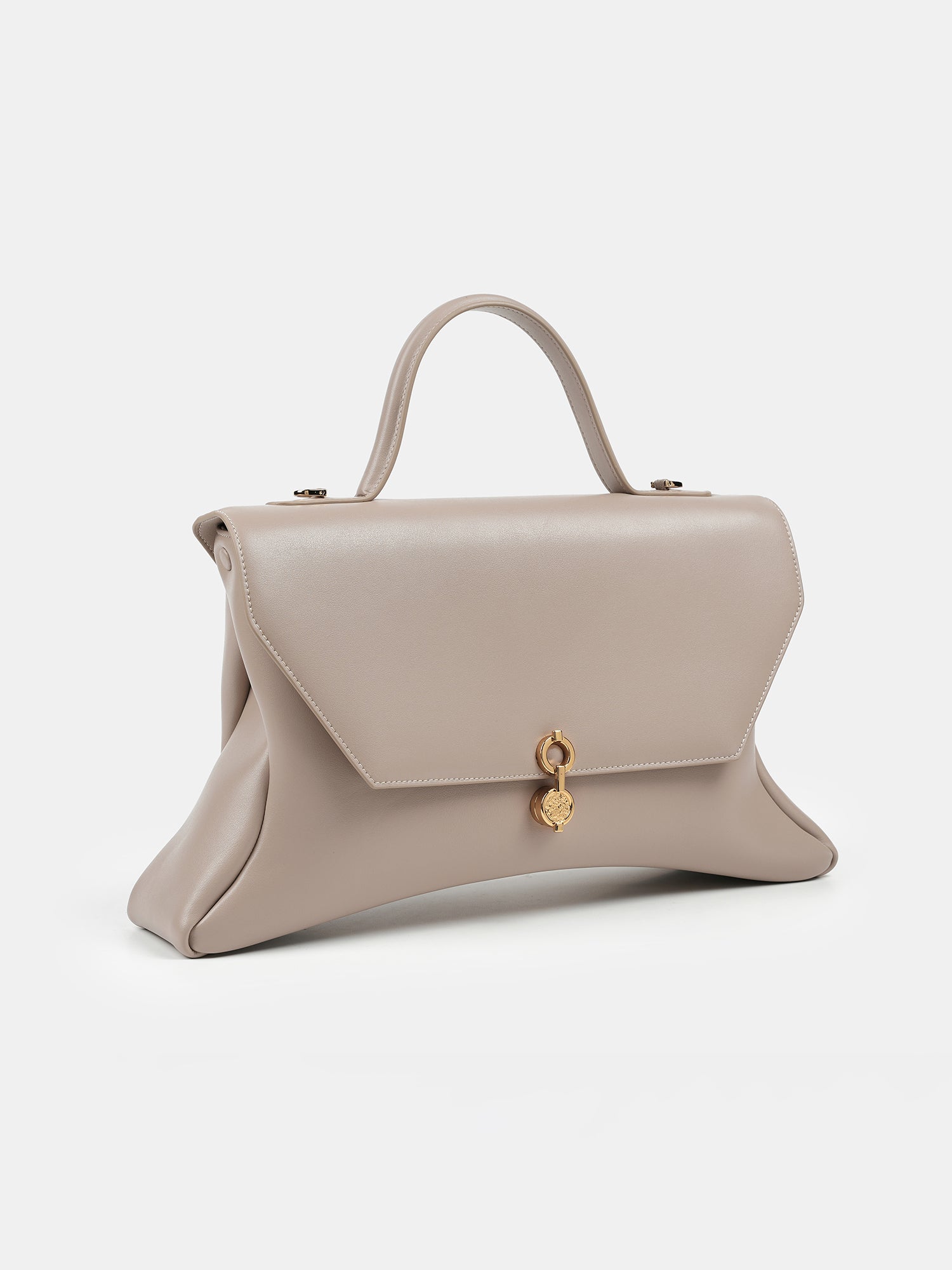 Rococo Corn Leather Bag | Color: Sand Refurbished - ONE (assuming it refers to the brand "ONE") refurbished available on Cerqular