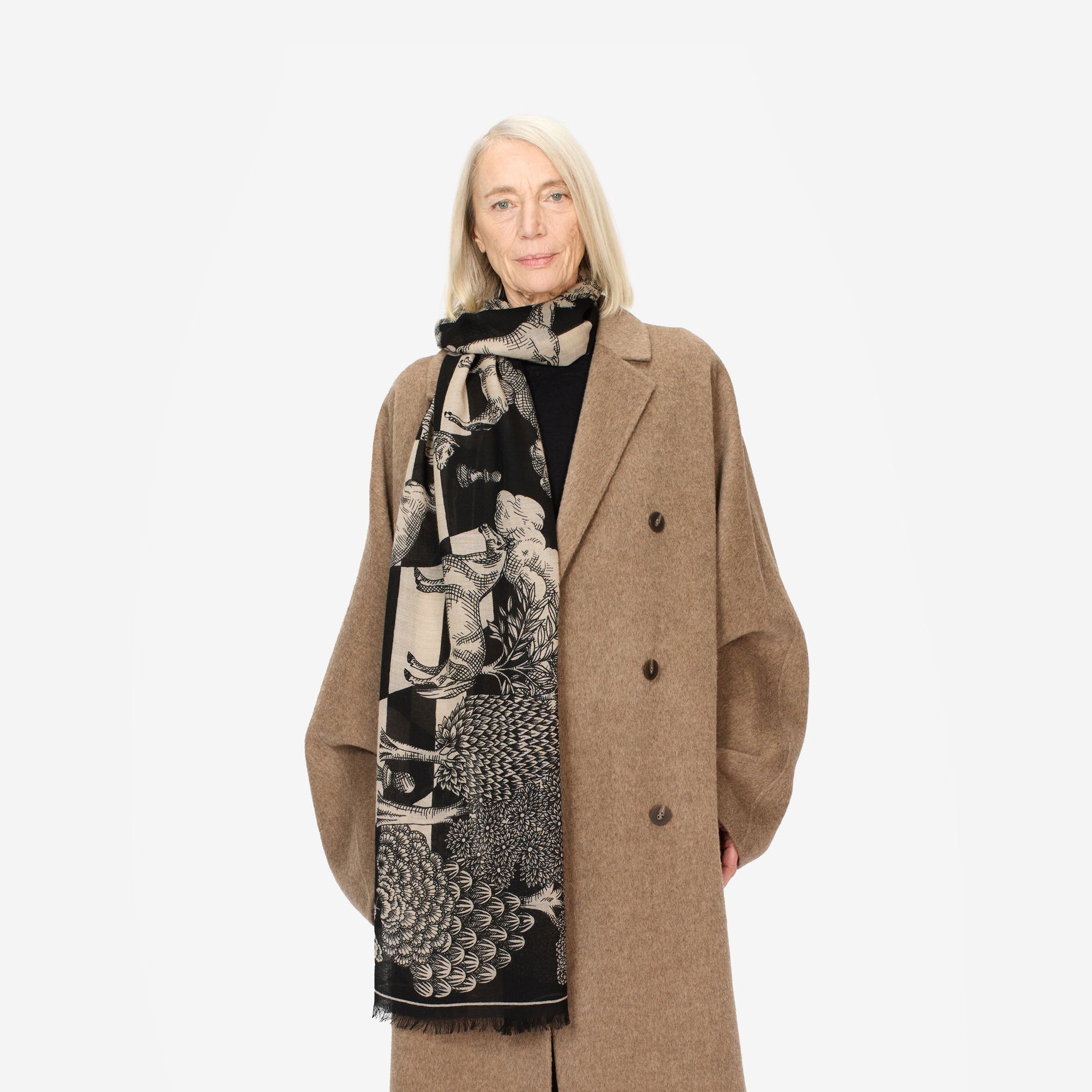 Scarf Et20mag01 Black | Color: BLACK | Size: U Refurbished - Rue Madame is a known brand, and the standardized name is " refurbished available on Cerqular