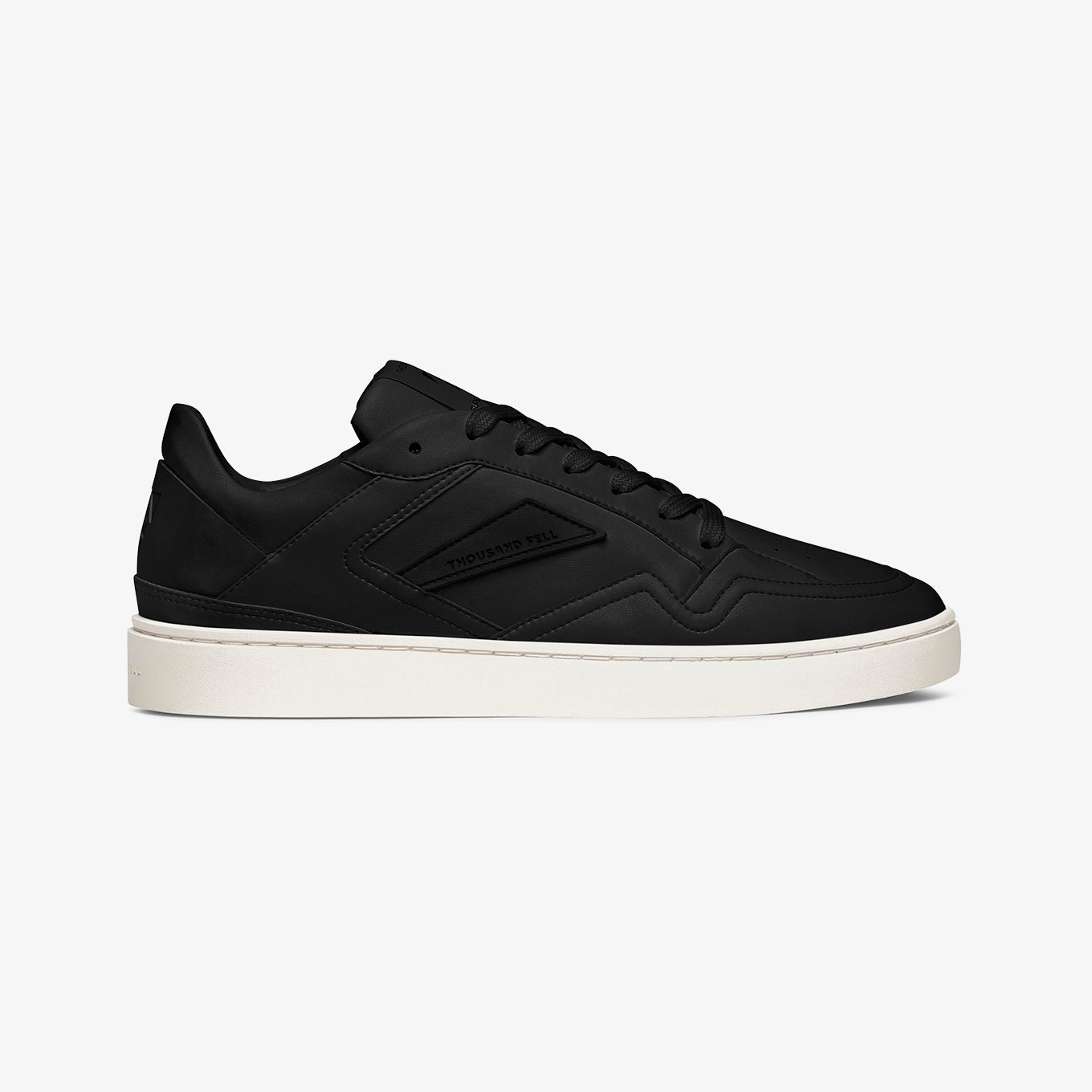 Women's Court | Black | Size: 7.5 Refurbished - Thousand Fell refurbished available on Cerqular